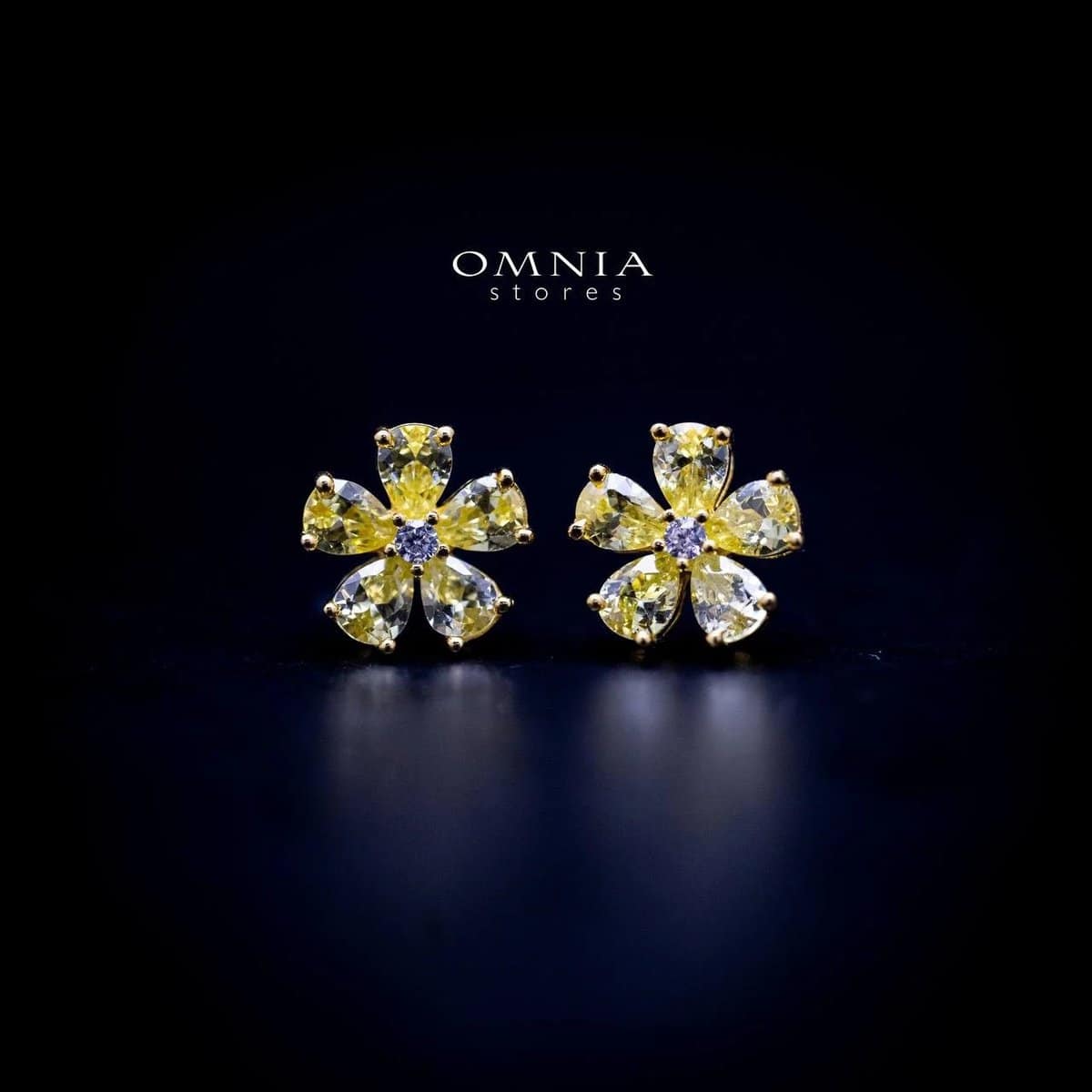 Omnia Yellow Radiance Flower Stud Earrings In 92.5 Silver with High Quality Simulated Diamonds - OMNIASTORES UAE