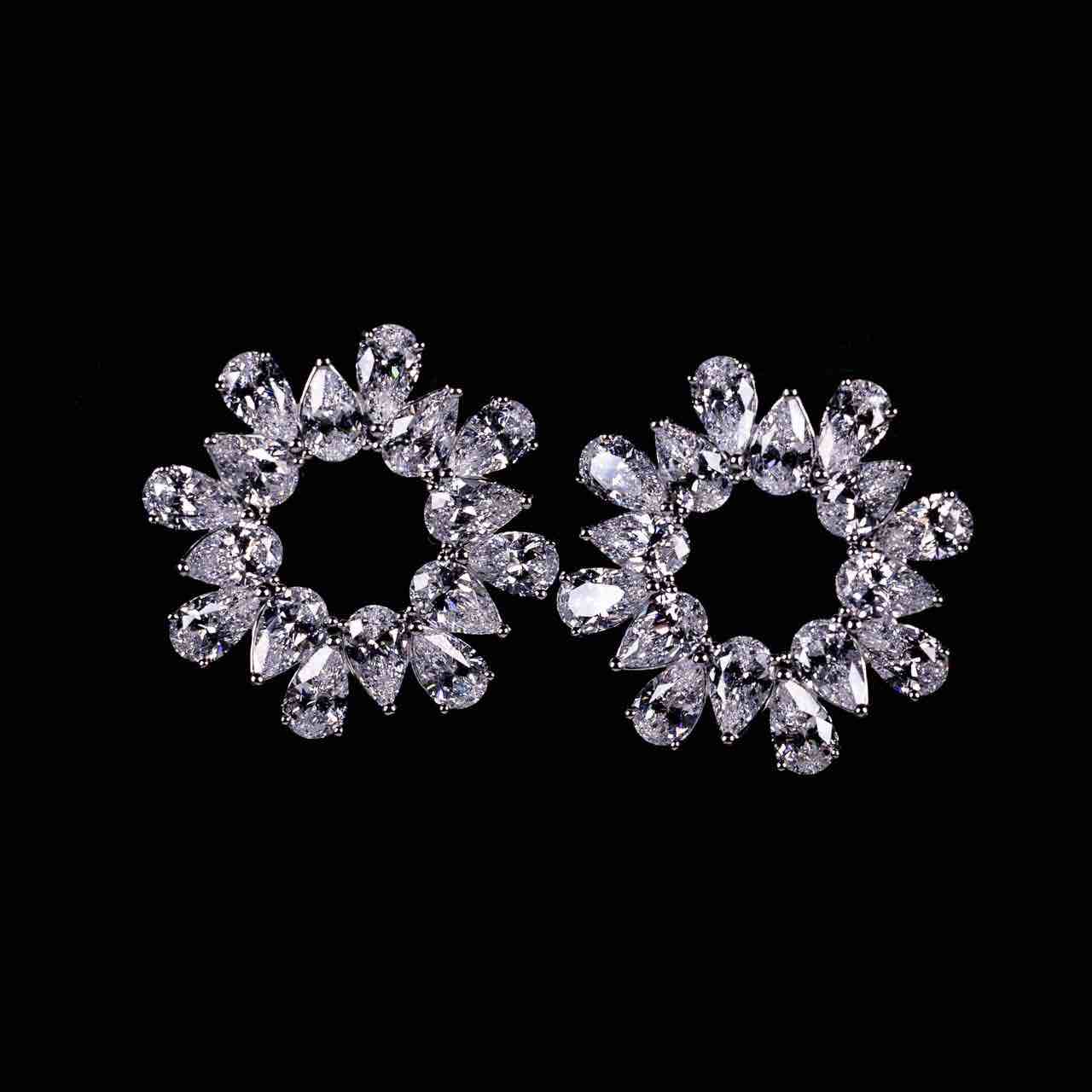 Omnia Ruqaiya White Flower Silver Stud Earrings In 925 Silver High Quality Certified Lab Crafted Stones