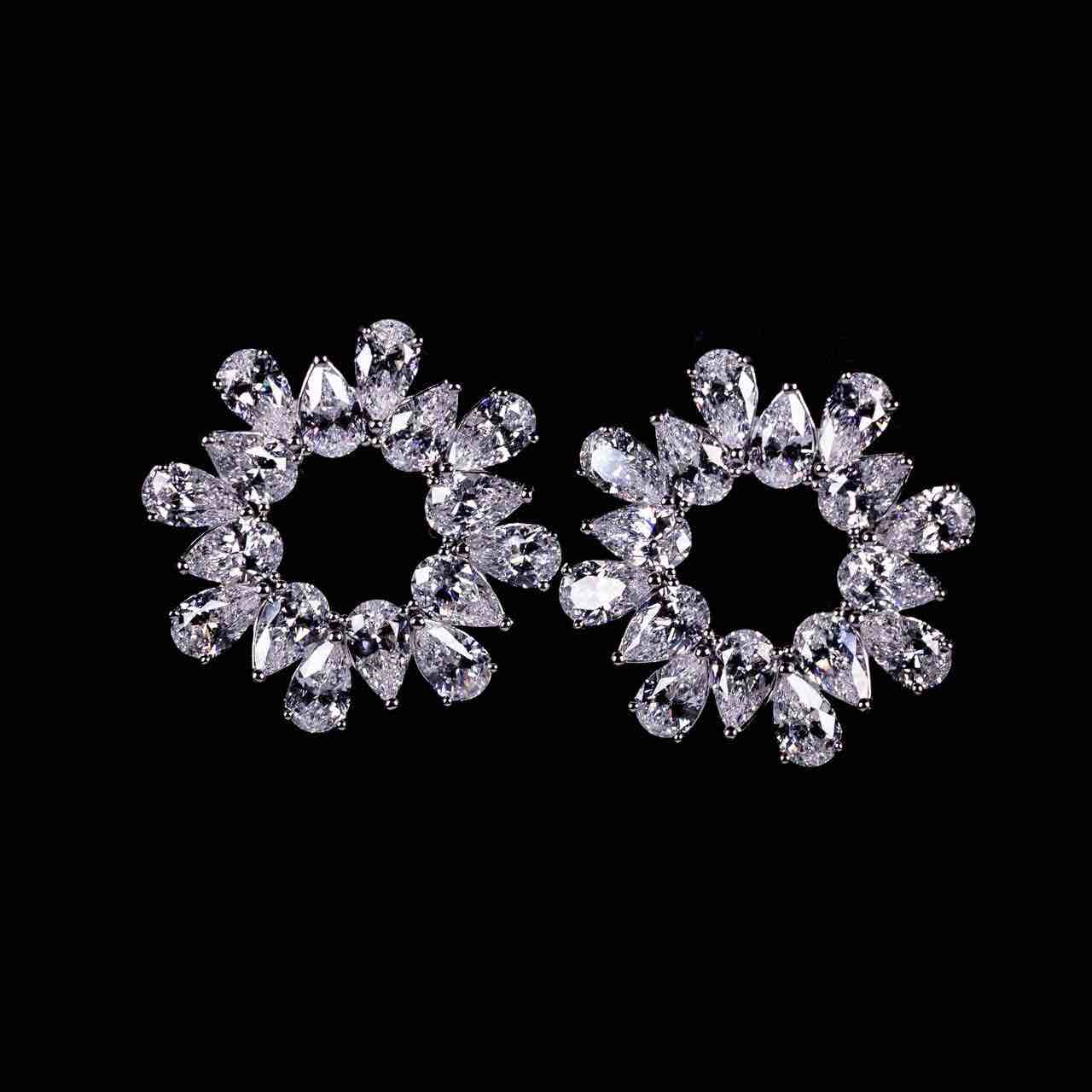 Omnia Ruqaiya White Flower Silver Stud Earrings In 925 Silver High Quality Certified Lab Crafted Stones