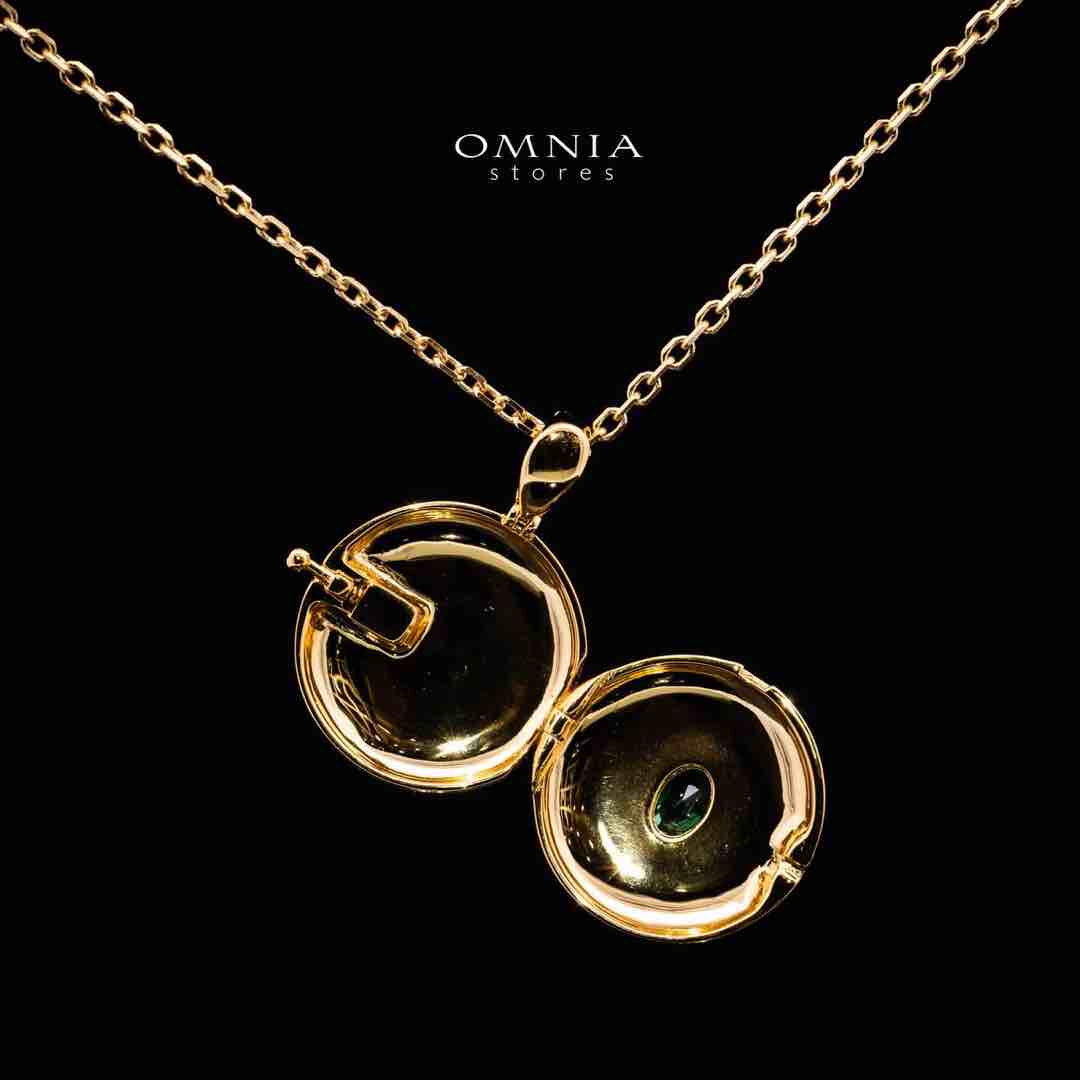 Omnia Firyal Gold Locket Peandant Necklace In 925 Silver High Quality Certified Lab Crafted Green Stones - OMNIASTORES UAE