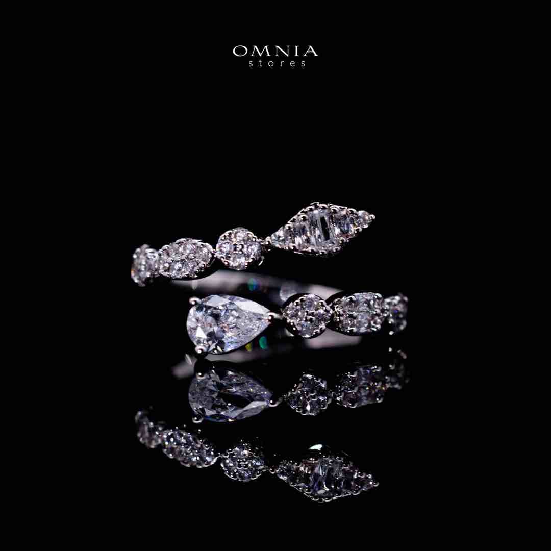 Omnia Zariyah Luxury White Necklace, Earrings and Ring Set in High Quality Zircon Stone Rhodium Plated