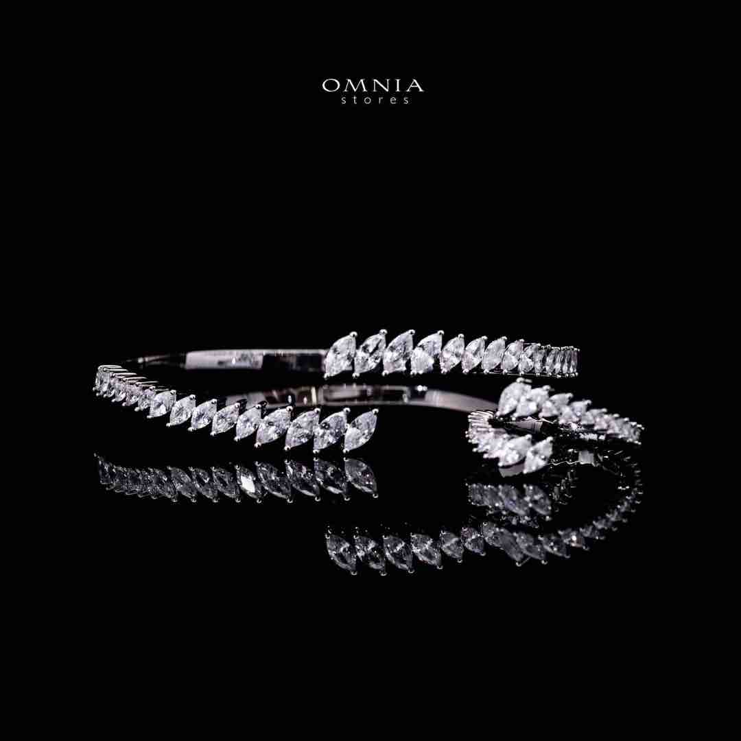 Omnia Ehan Luxury White Bracelet & RIng Set in High Quality Zircon Stone Rhodium Plated