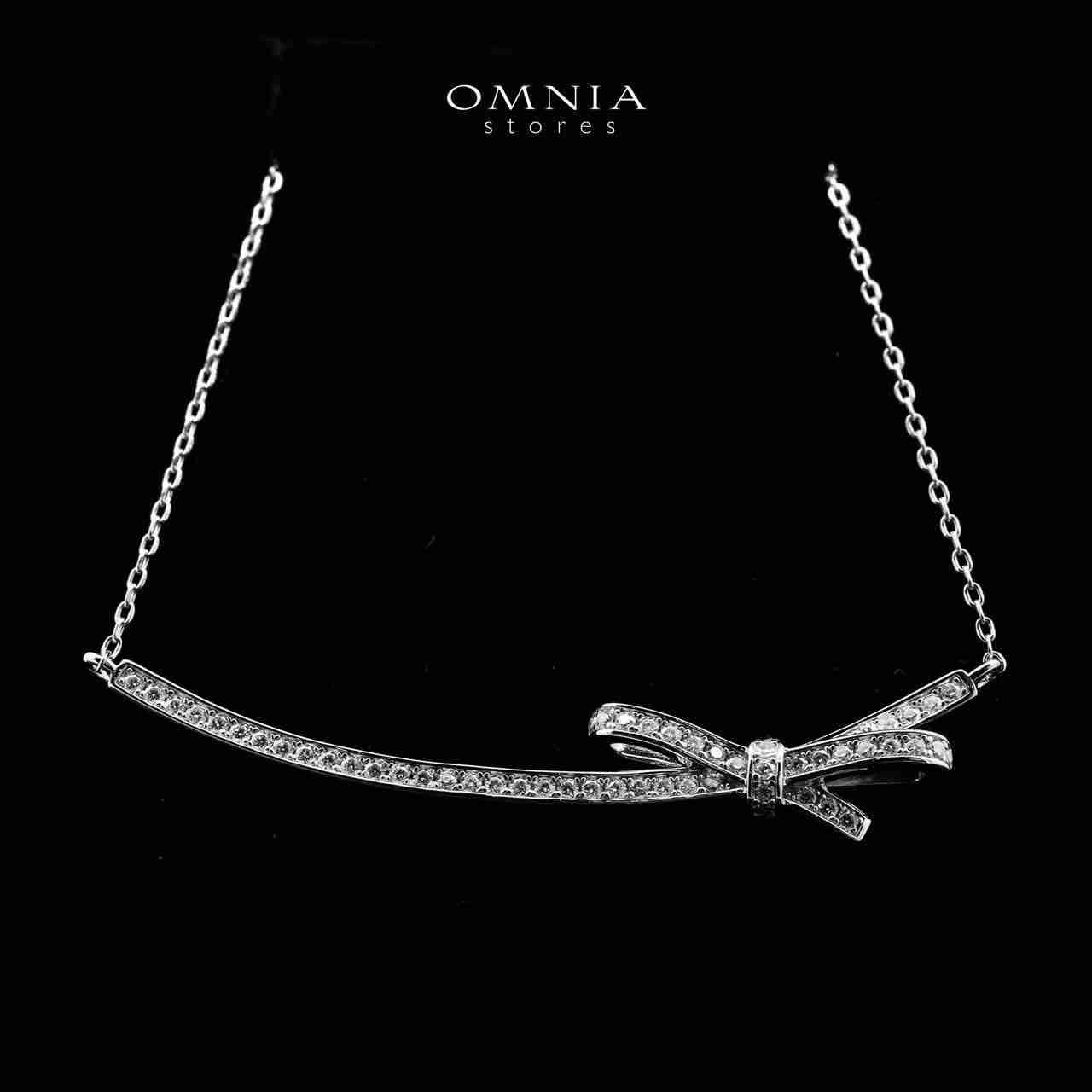 Omnia Safia Pendant Necklace 925 Silver in High Quality White Moissanite Stone