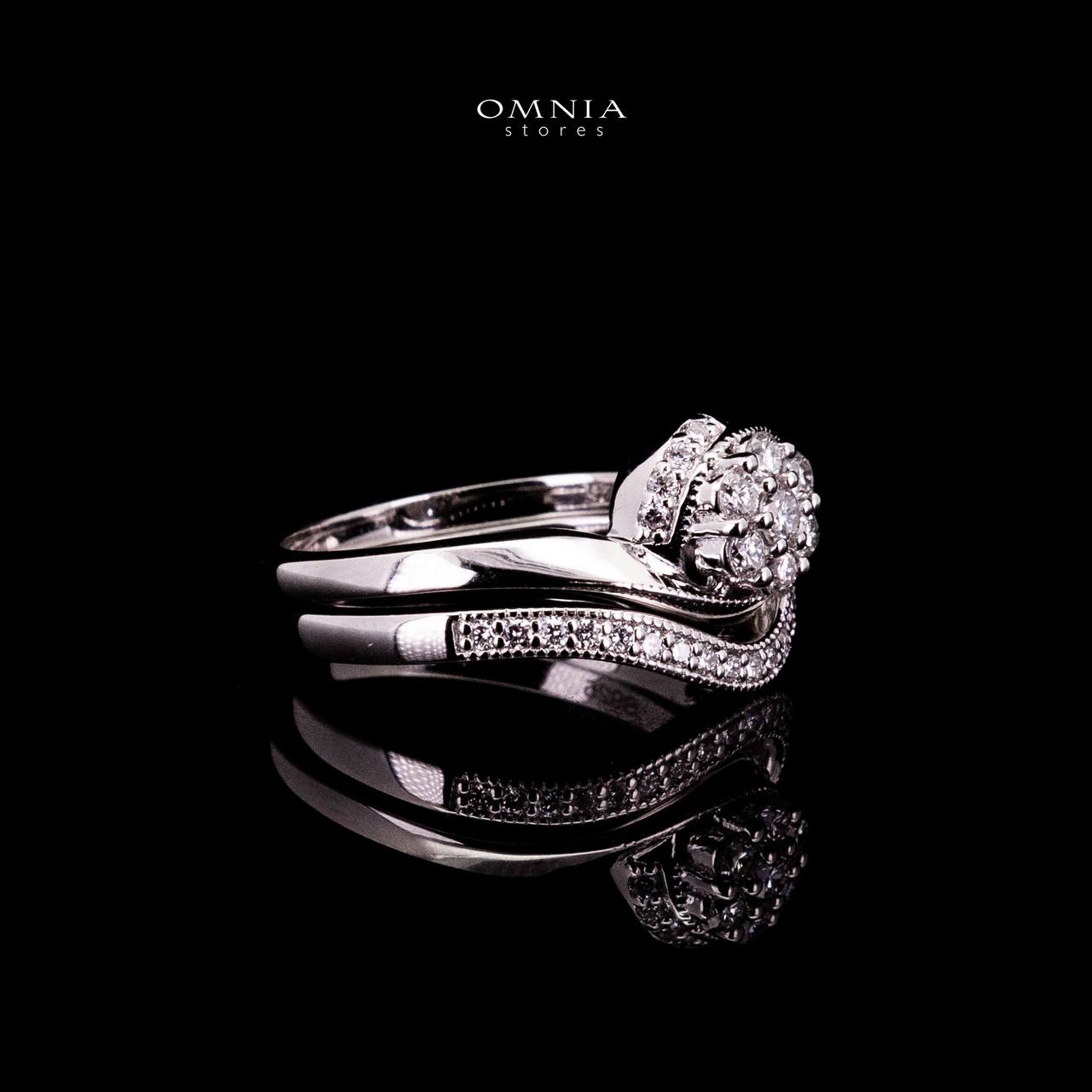 Omnia Sariya White Silver Ring 925 Silver in High Quality Lab Grown Stones