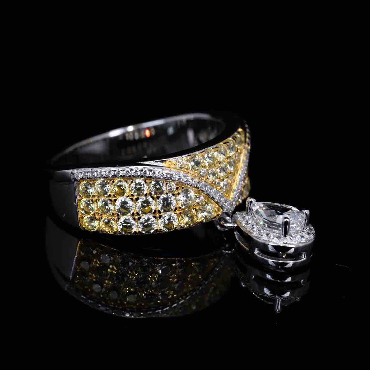 Omnia Sara Gold Ring With High Quality Simulated Diamonds In 925 Silver