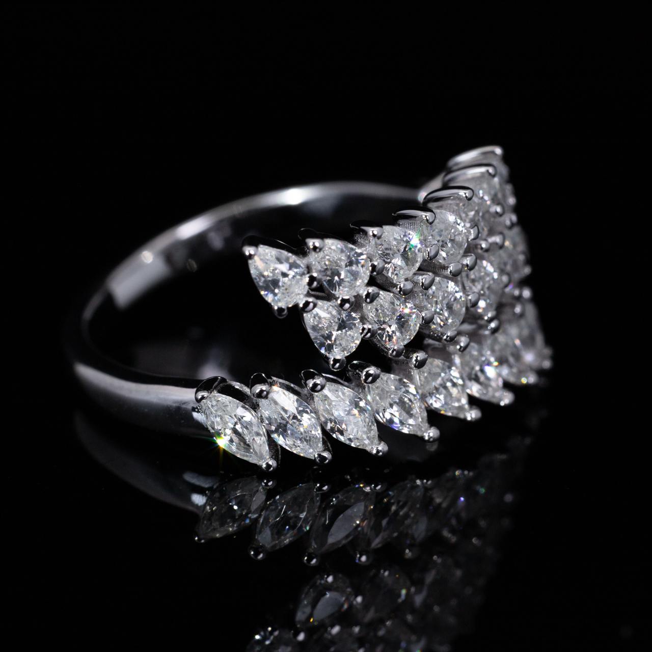 Omnia Ela White Ring With High Quality Simulated Diamonds In 925 Silver