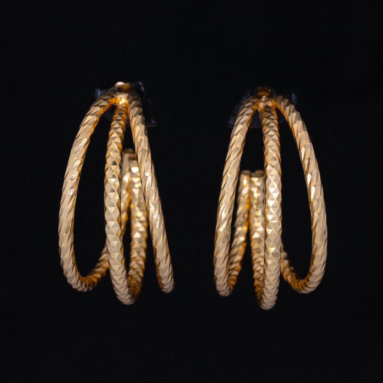 Omnia Amylah Gold Earrings In 925 High Quality Silver