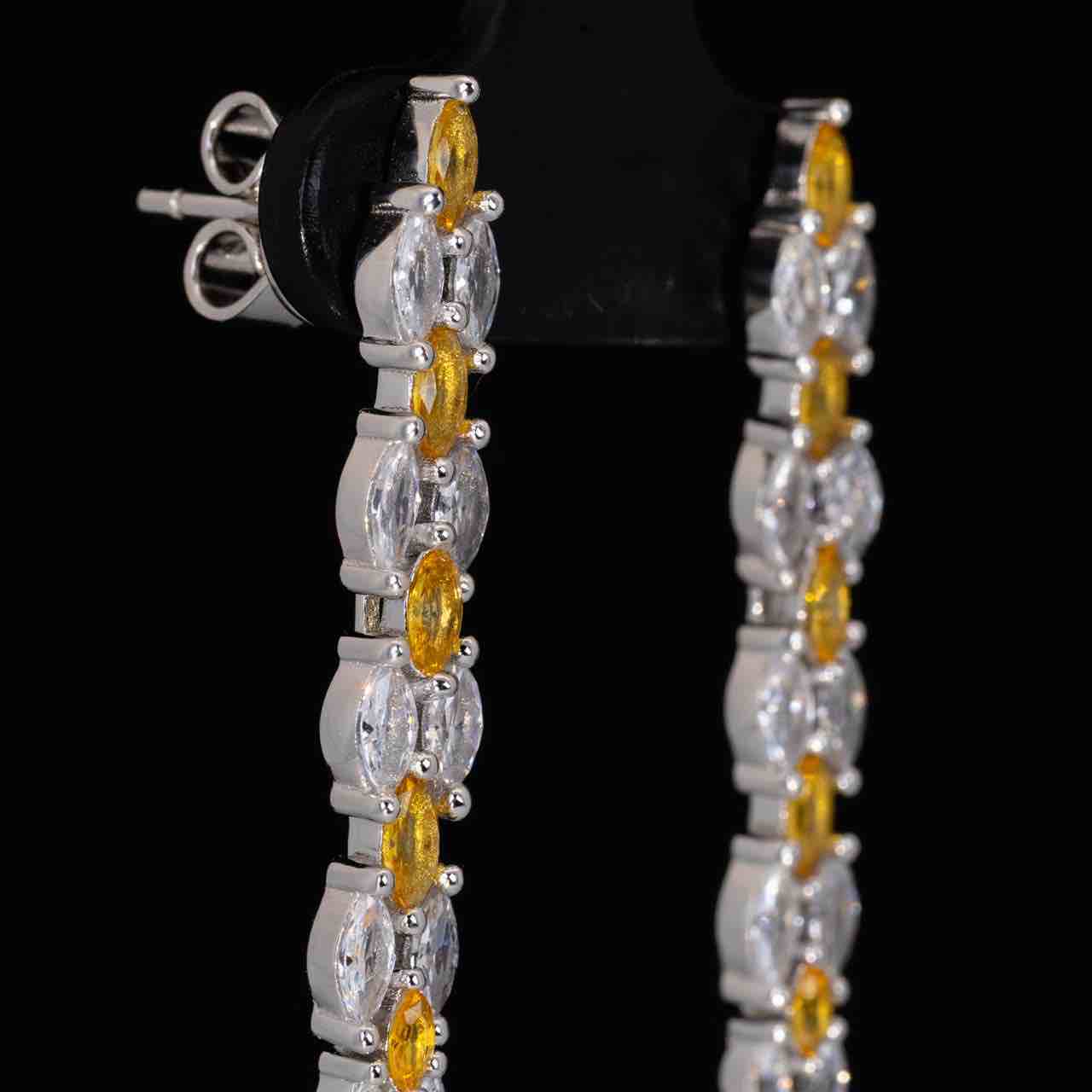 Omnia Aila White and Yellow Drop Earrings With High Quality Simulated Diamonds In 925 Silver