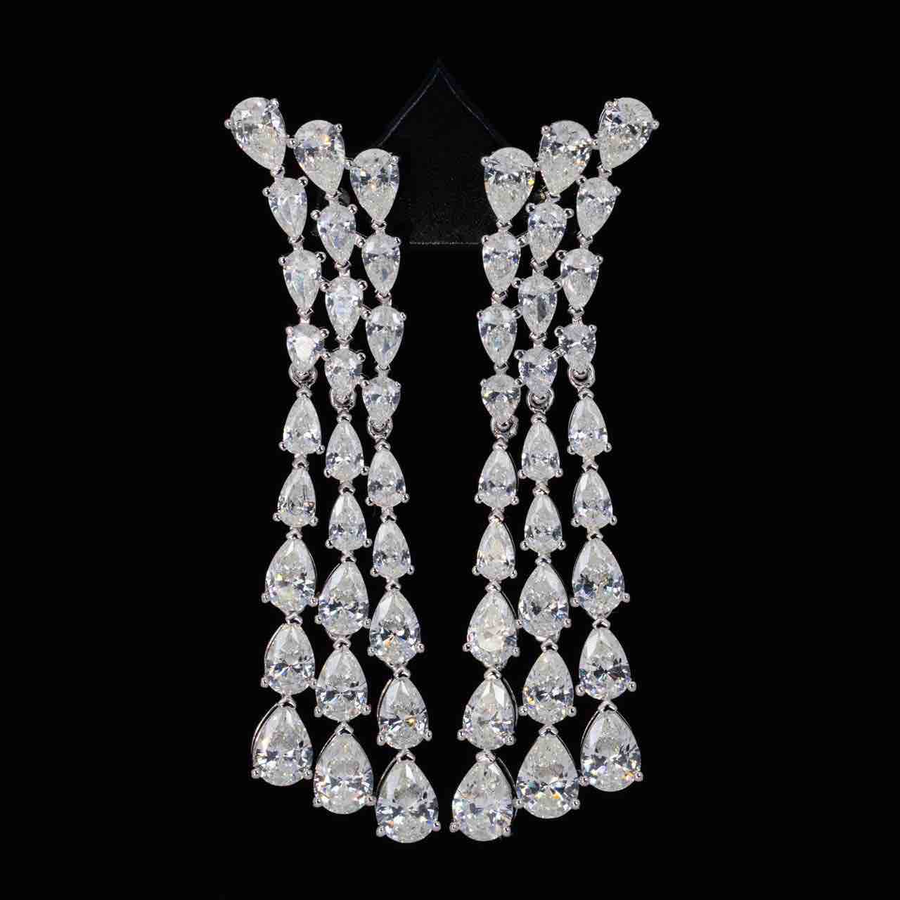 Omnia Enas White Drop Earrings With High Quality Simulated Diamonds In 925 Silver