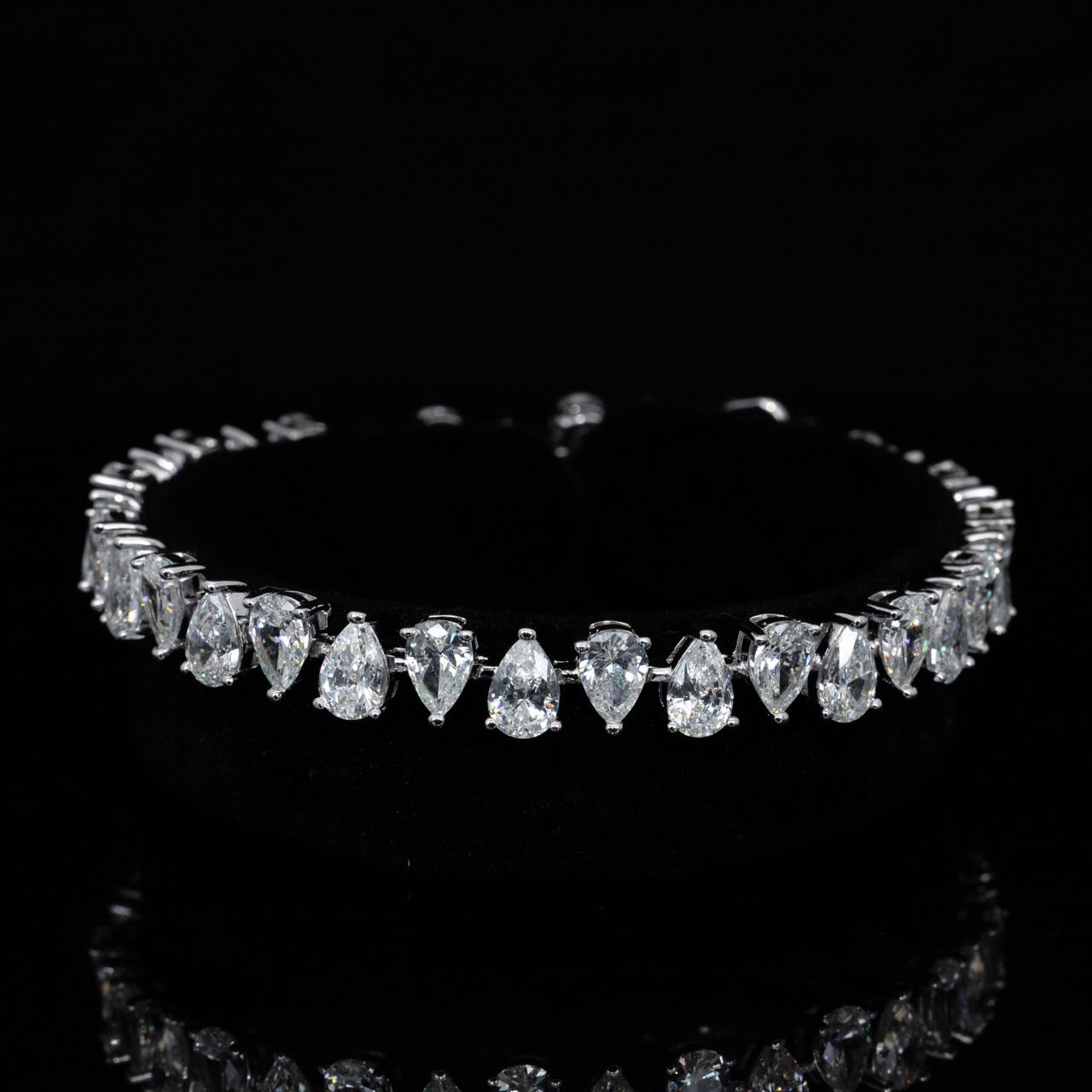 Omnia Zilal White Bracelet With High Quality White Simulated Diamonds Stones in 925 Silver
