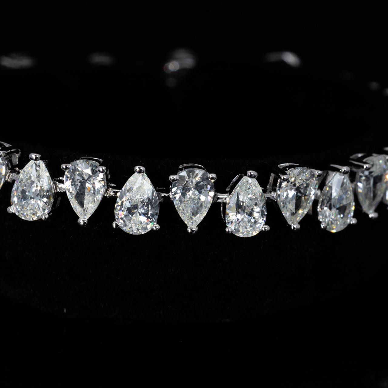 Omnia Zilal White Bracelet With High Quality White Simulated Diamonds Stones in 925 Silver