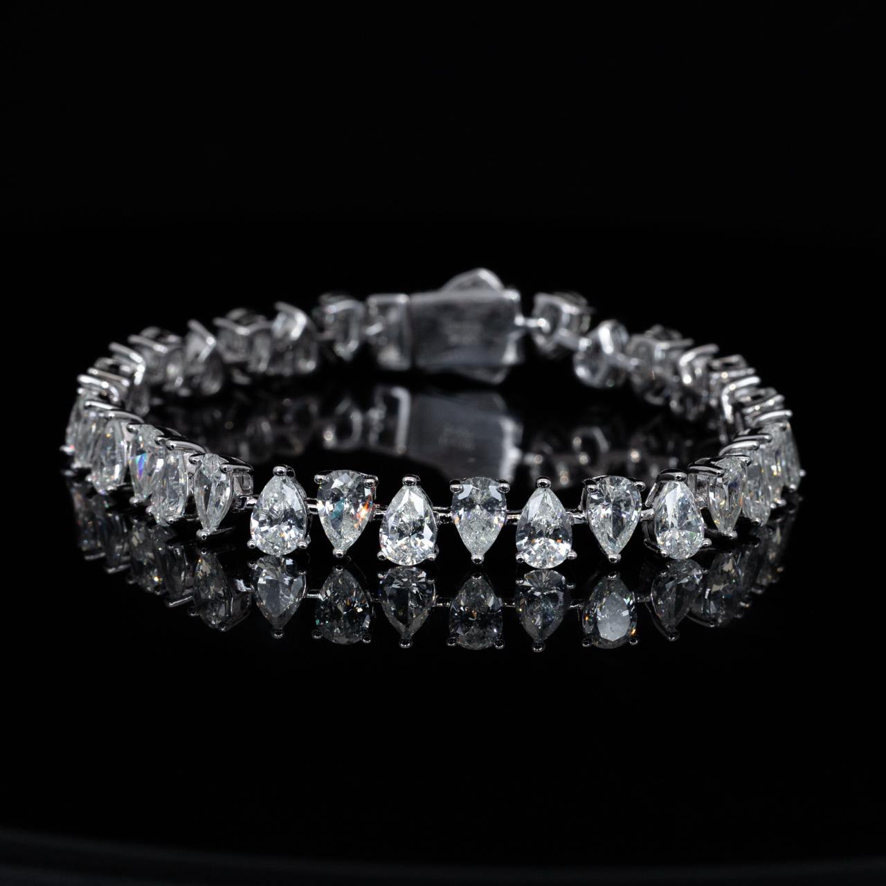 Omnia Zilal White Bracelet With High Quality White Simulated Diamonds Stones in 925 Silver