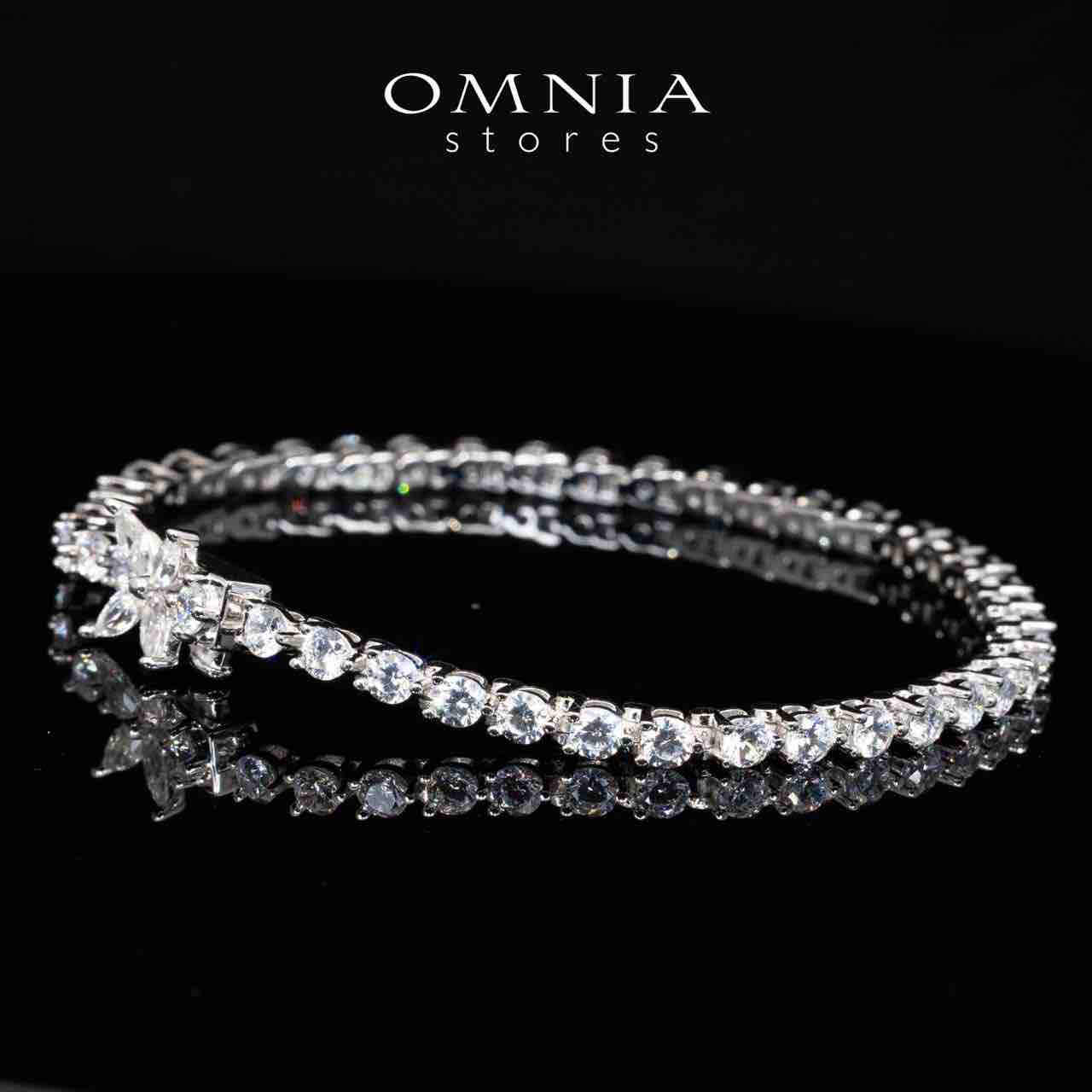 Omnia Iyanna White Floral Bracelet With High Quality Certified Lab Crafted Stones In 925 Silver 5.4ct
