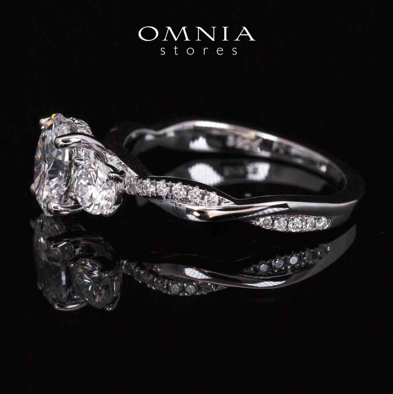 Jamyla Lab Grown With IGI Certifited D VS1 Round Brilliabt White Ring In 925 Silver 1.00ct - OMNIASTORES UAE