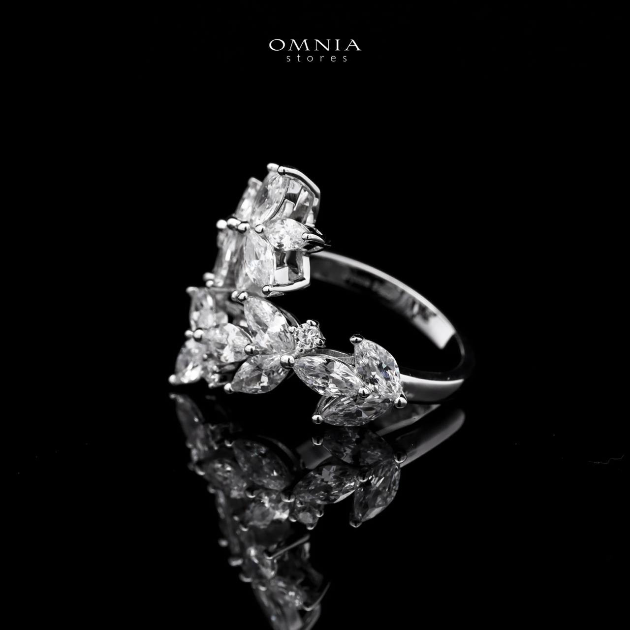 Abla White Floral Ring in 925 Silver with Marquise and Pear-Cut High-Quality Simulated Diamonds - OMNIASTORES UAE