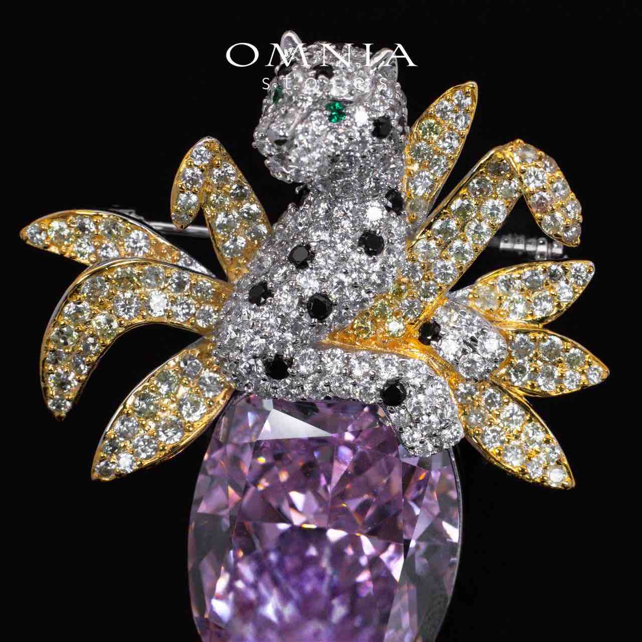 Kaylie Purple Panther Brooch With High Quality Simulated Diamonds in 925 Silver - OMNIASTORES UAE