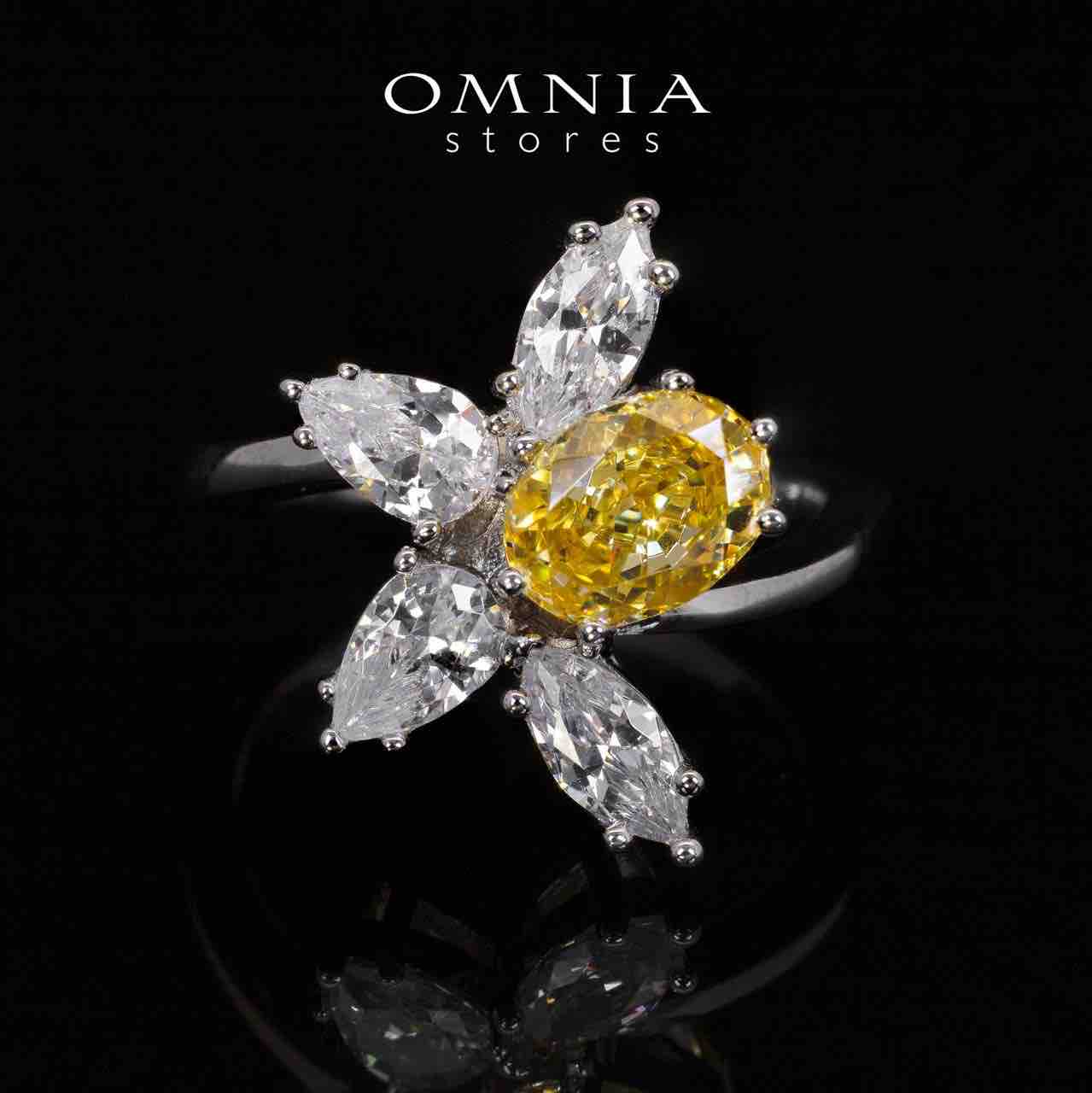 Kiana Yellow Flower Design Ring With High Quality Simulated Diamonds in 925 Silver - OMNIASTORES UAE