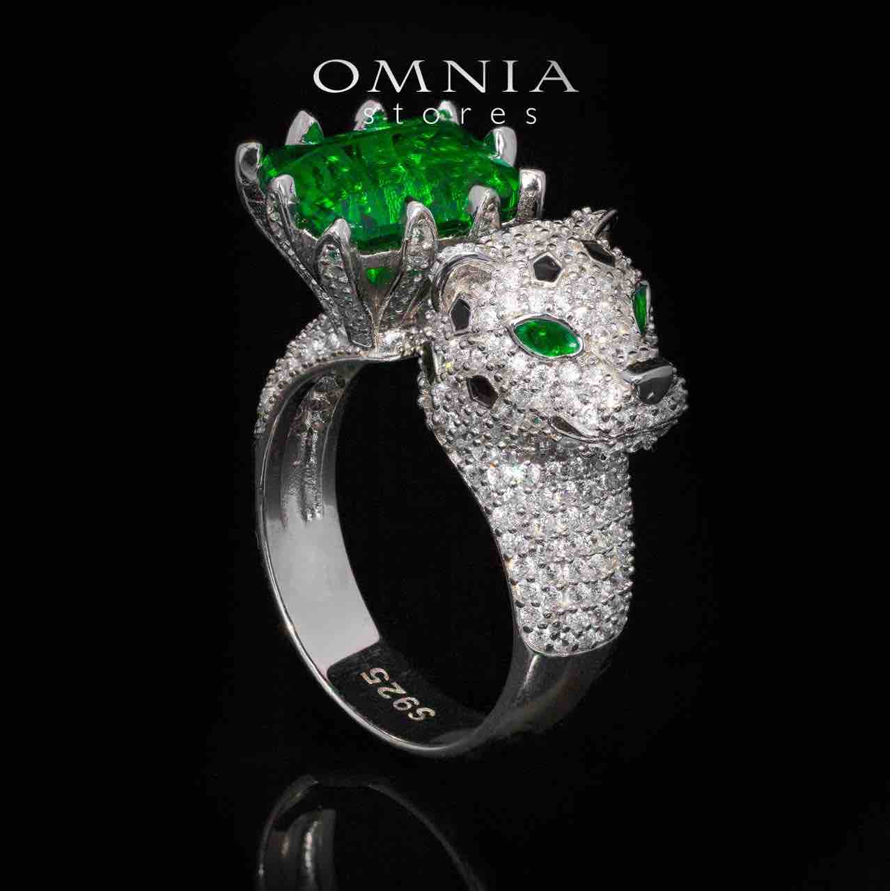 Vienna Panther Green and White Ring With High Quality Simulated Diamonds in 925 Silver - OMNIASTORES UAE