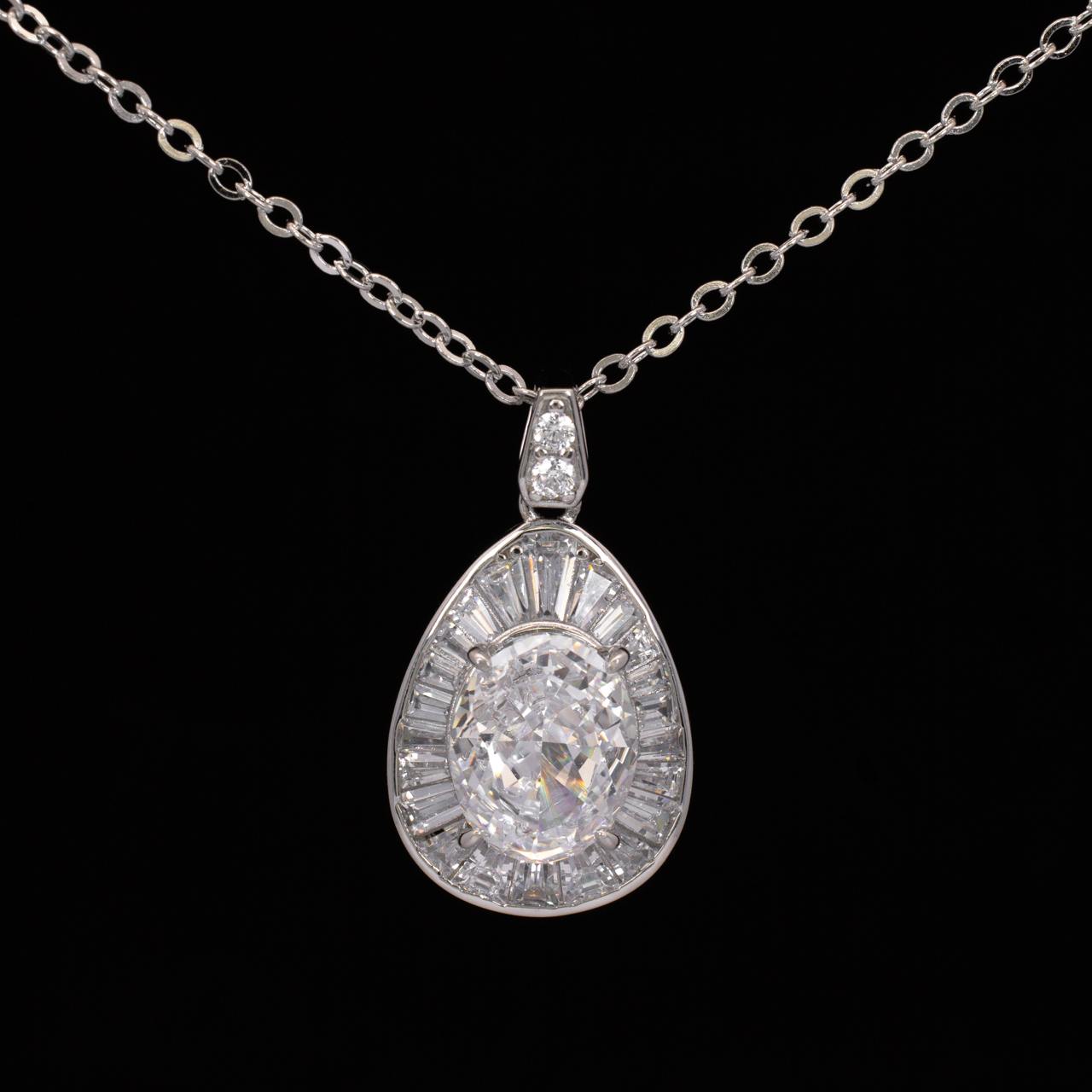 Irene White Pear Pendant Necklace With High Quality Simulated Diamonds in 925 Silver - OMNIASTORES UAE