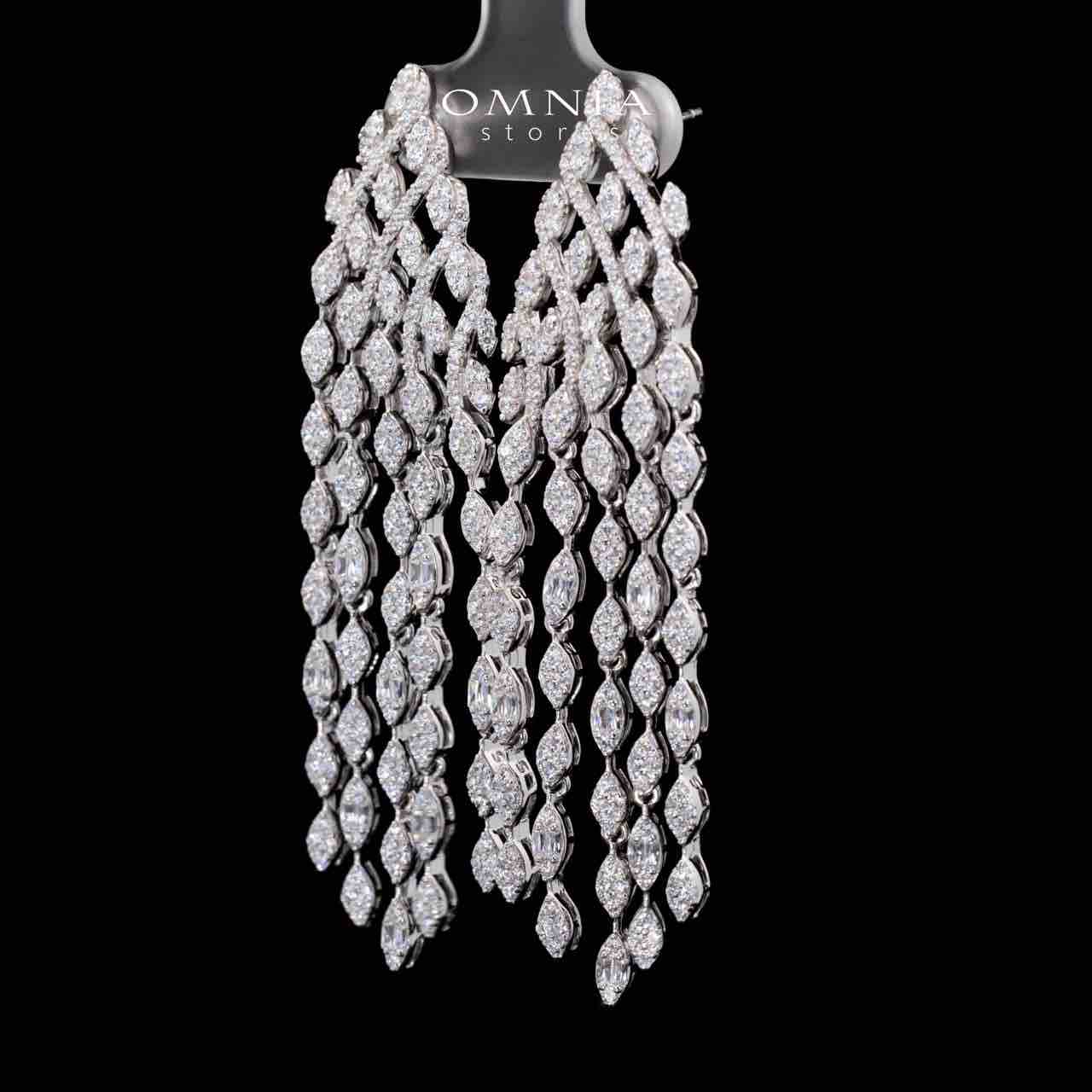 Aileen White Drop Earrings in 925 Silver With High Quality Simulated Diamonds
