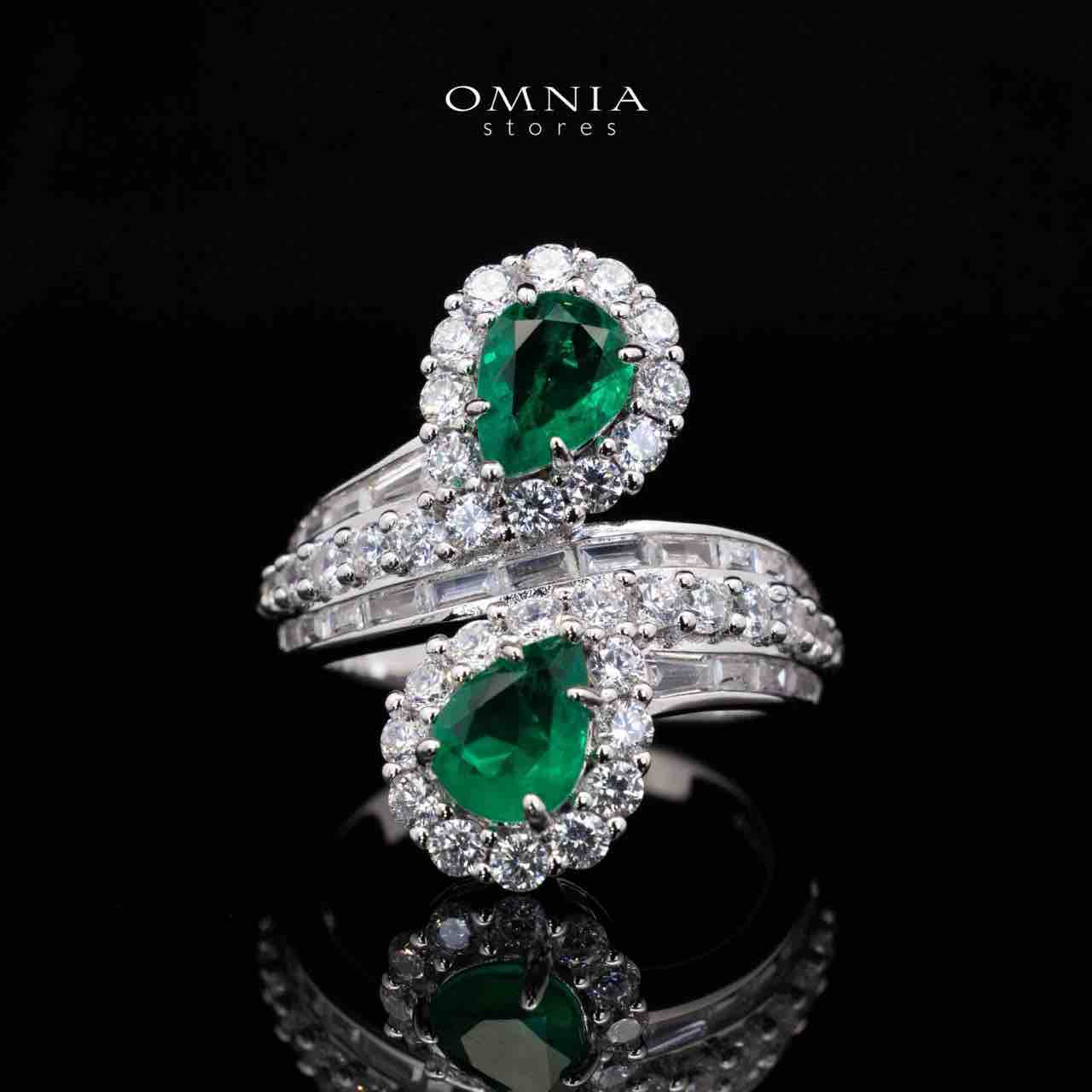 Isabell Green and White Pear Cut Ring in 925 Silver With High Quality Simulated Diamonds