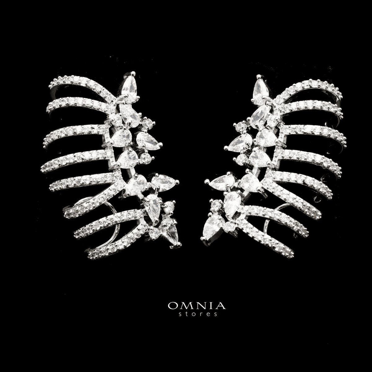 Omnia Rodyna Ear cuff with Brilliant Pear Cut High Quality Zircon Stone Rhodium Plated - OMNIASTORES UAE