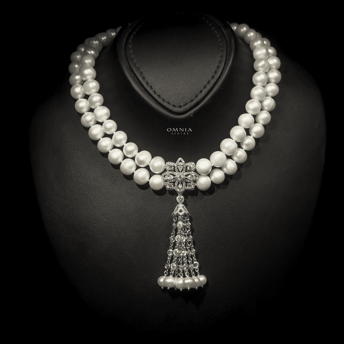 Omnia Janine Fresh Real Water Pearl Set in 925 Silver High Quality Simulated diamonds - OMNIASTORES UAE