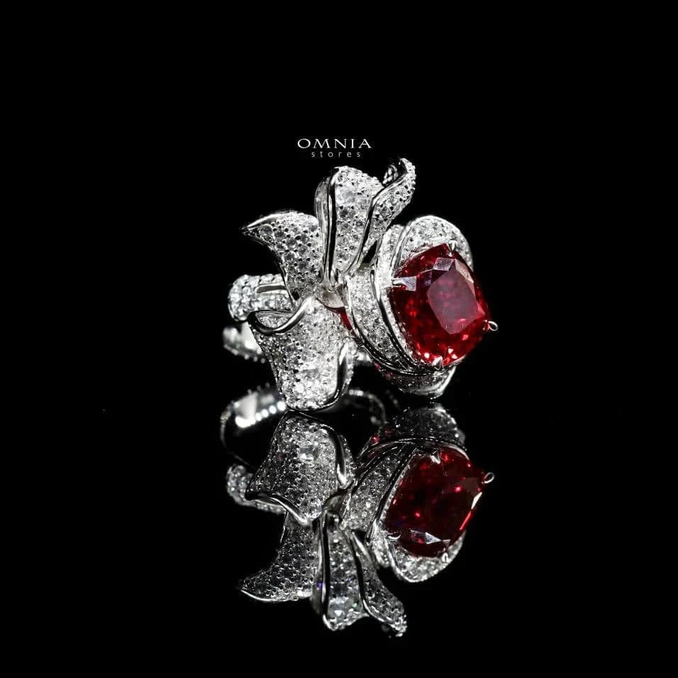 Omnia Darcy Ring 92.5 Pure Silver in High Quality Simulated Diamonds - OMNIASTORES UAE