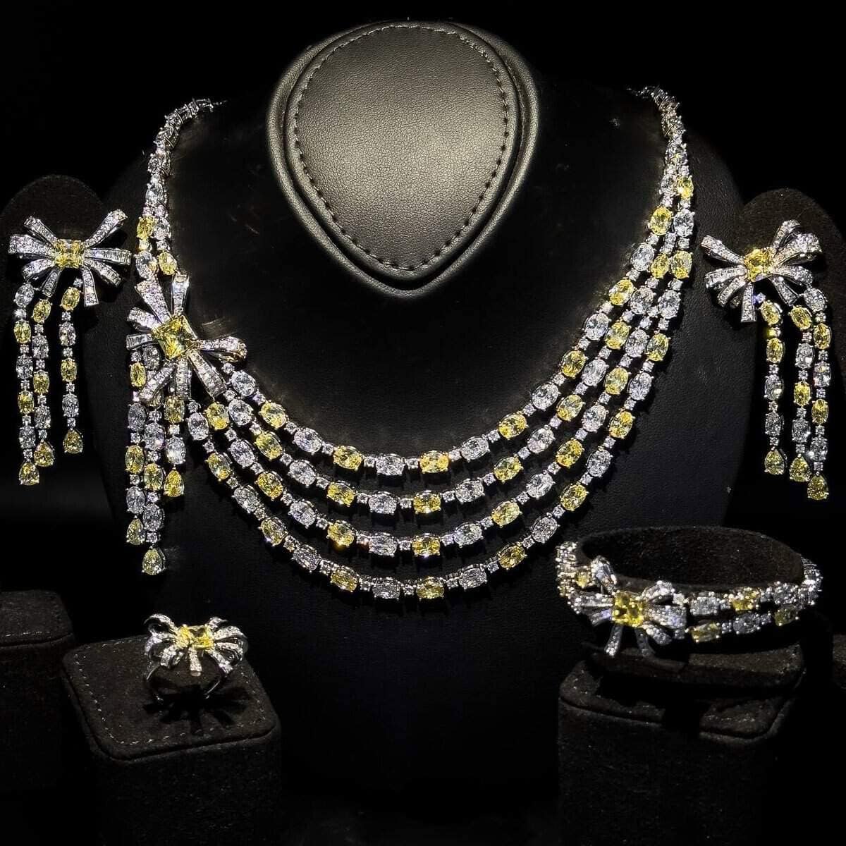 Omnia Mawada Yellow Bridal Full Set with Elegant Bow-Accent Design and High-Quality Zircon Stones in Rhodium Plated Finish - OMNIASTORES UAE