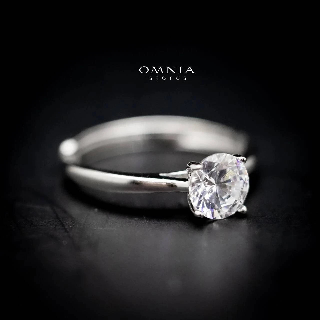 Omnia Classic Solitaire Ring in 92.5 Silver with High Quality Iced Cut Stone - OMNIASTORES UAE