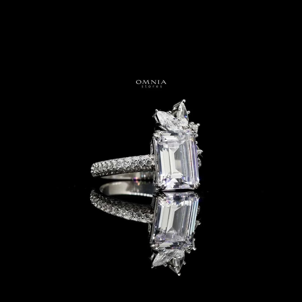 Omnia Chams White Ring 92.5 Silver High Quality Simulated diamonds - OMNIASTORES UAE