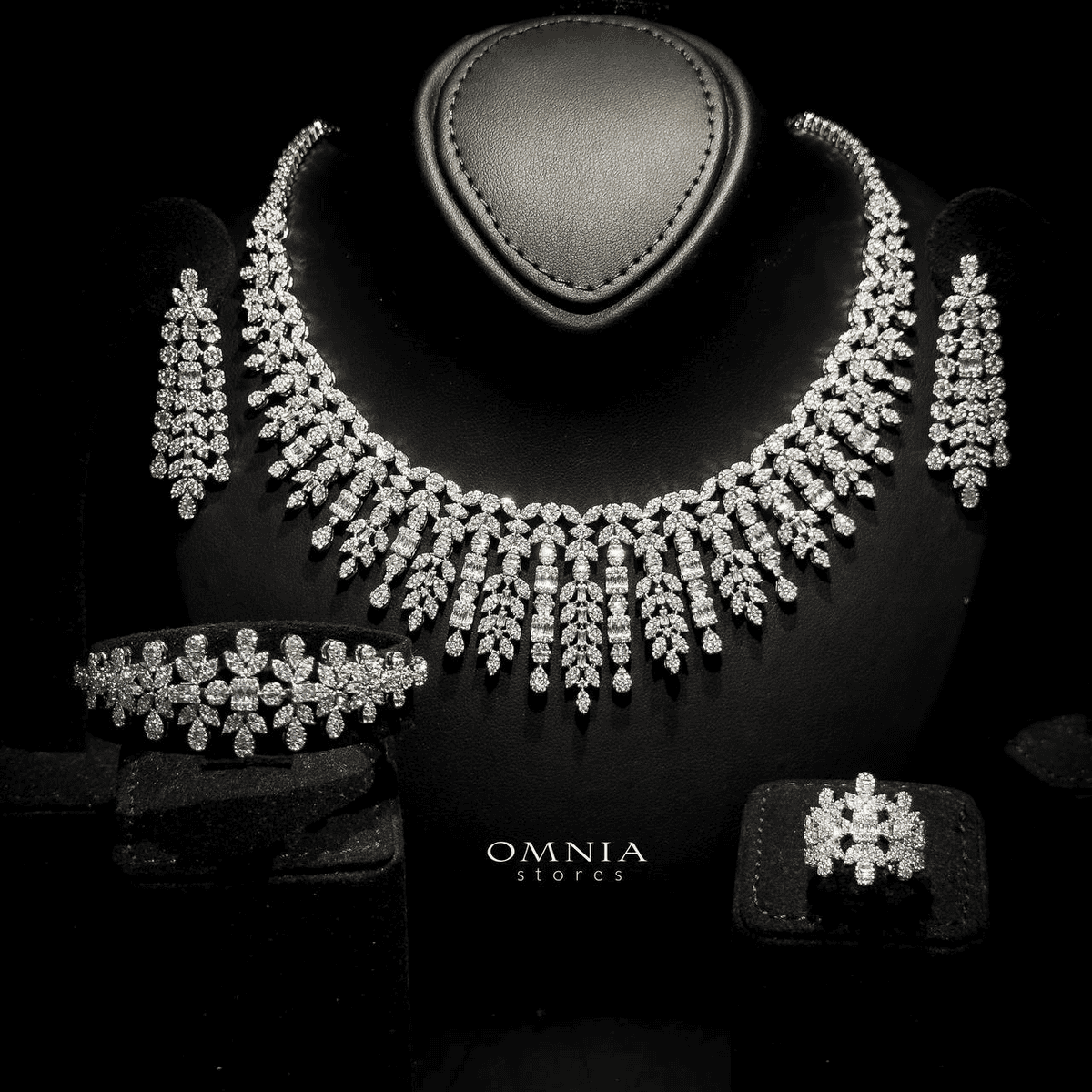 Omnia Nadina White - OMNIASTORES UAE