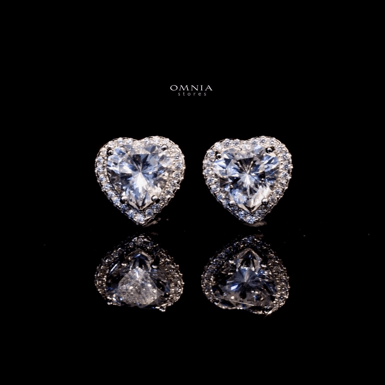Omnia Latifa White Stud Earrings In 92.5 Silver High Quality Simulated diamonds - OMNIASTORES UAE