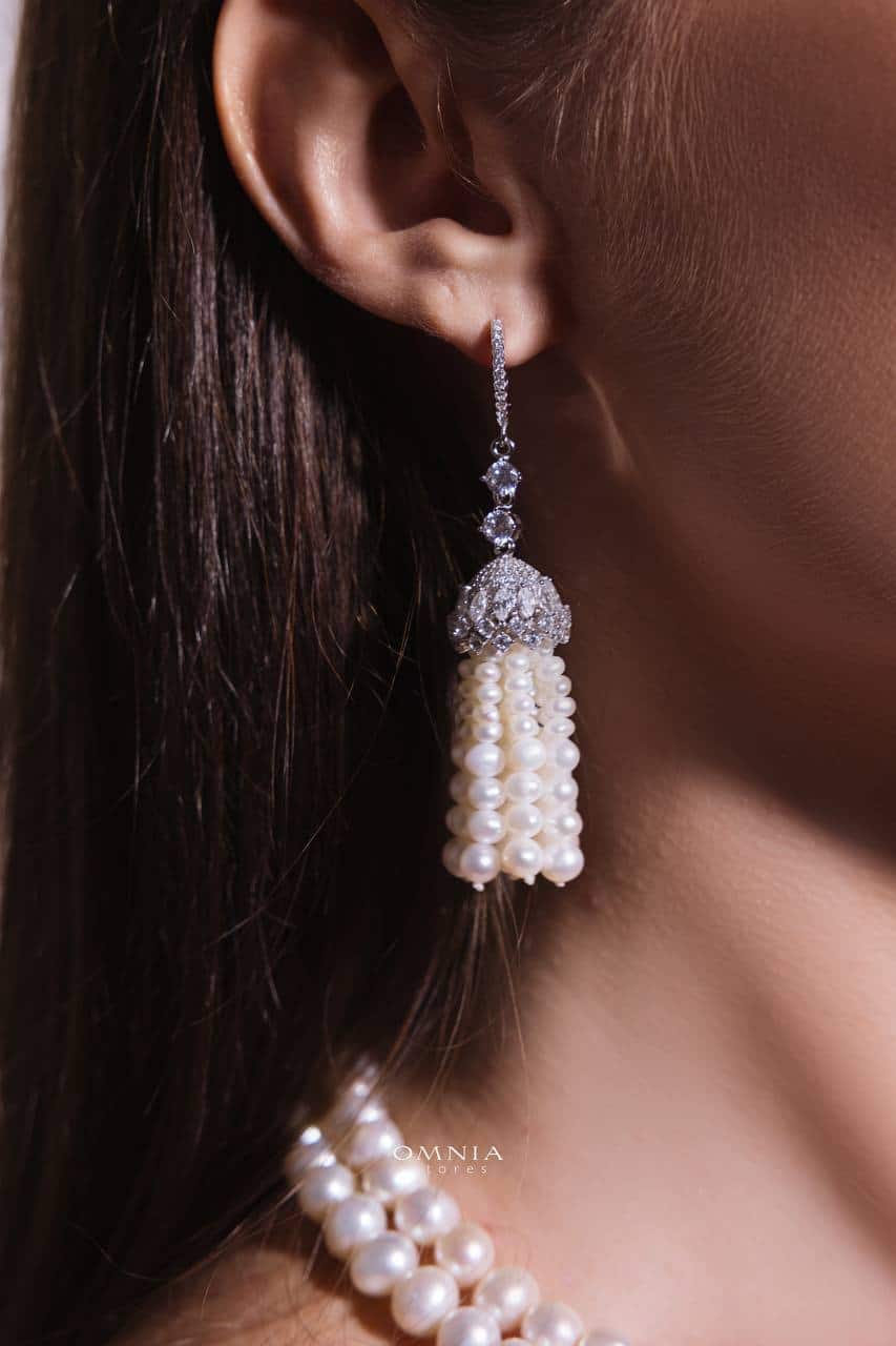 Omnia Dahlia Bridal Pearl Set with Ruby Red Stone in High-Quality Simulated Diamonds - OMNIASTORES UAE