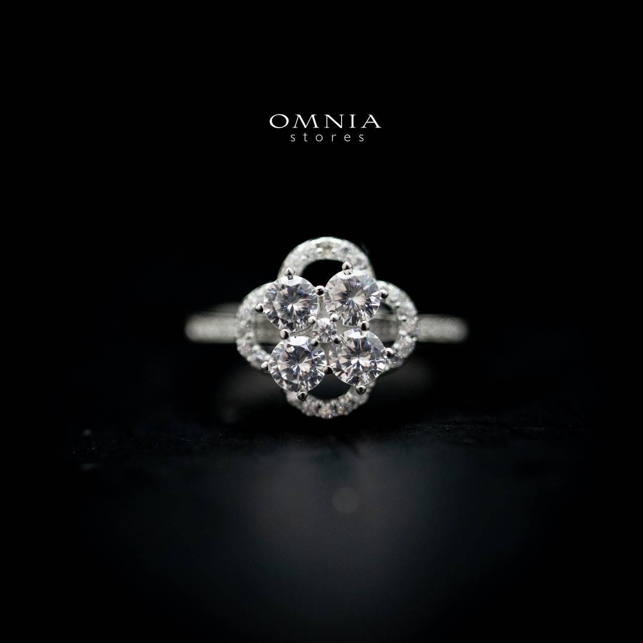 Omnia Afra Floral Ring in 92.5 Silver With High Quality Iced Cut Stone - OMNIASTORES UAE