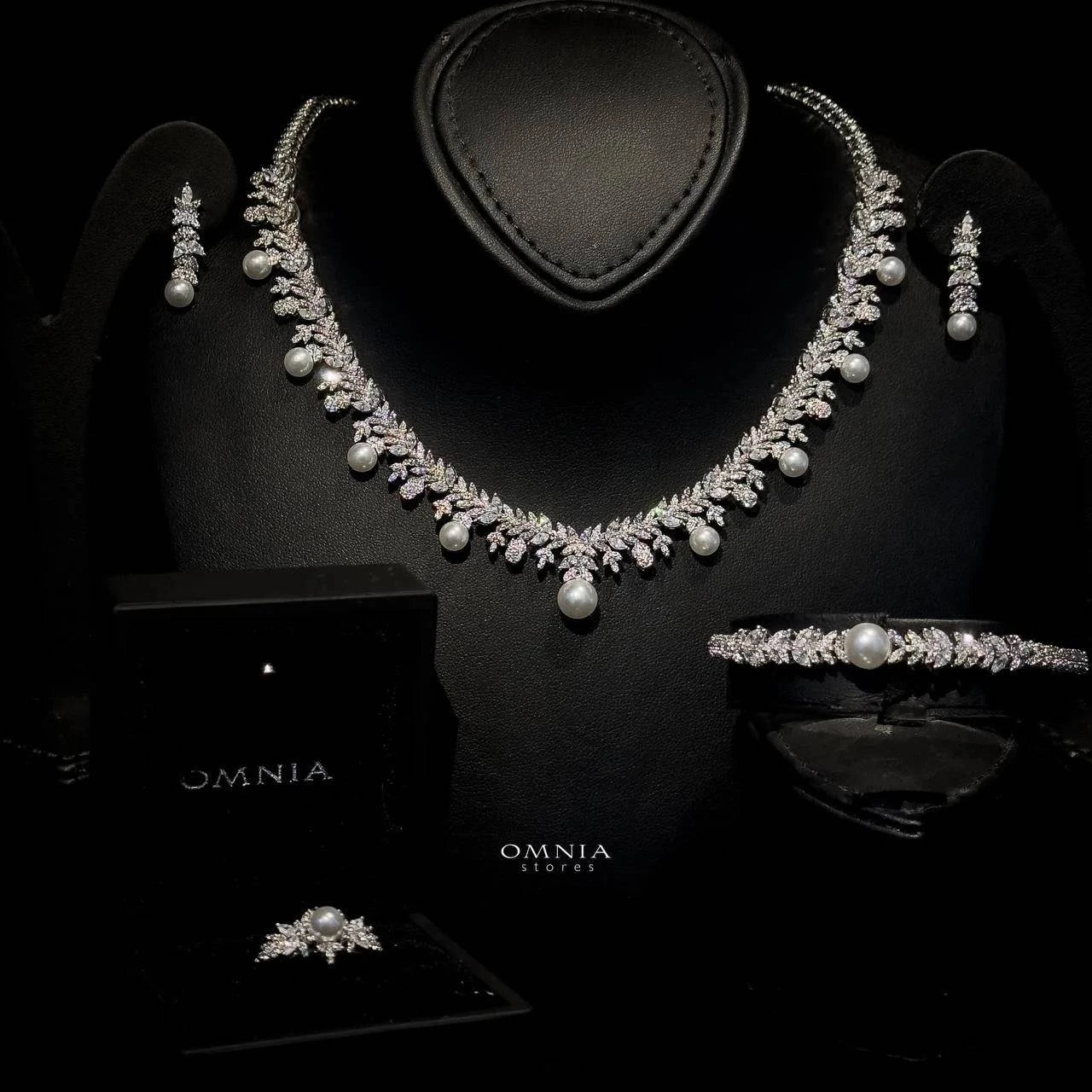 Omnia Vada - OMNIASTORES UAE