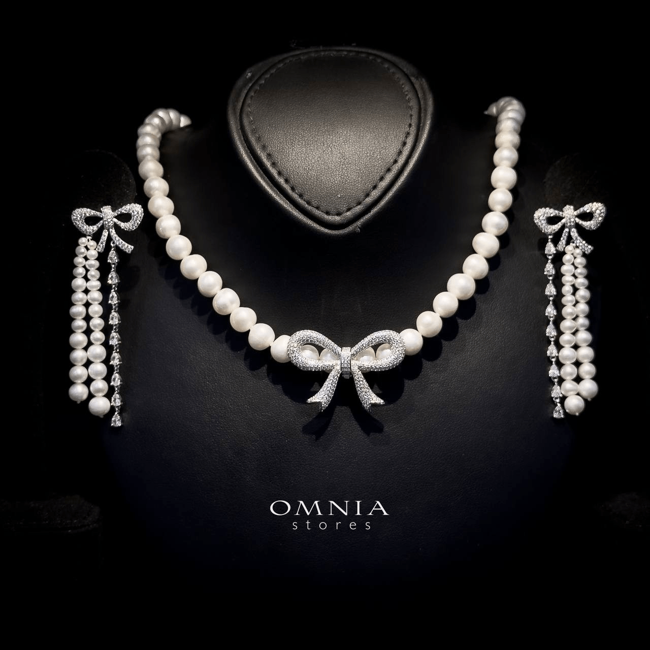 Omnia Zahraa Fresh Water Pearl Set in 925 Silver with High Quality Simulated Diamonds - OMNIASTORES UAE