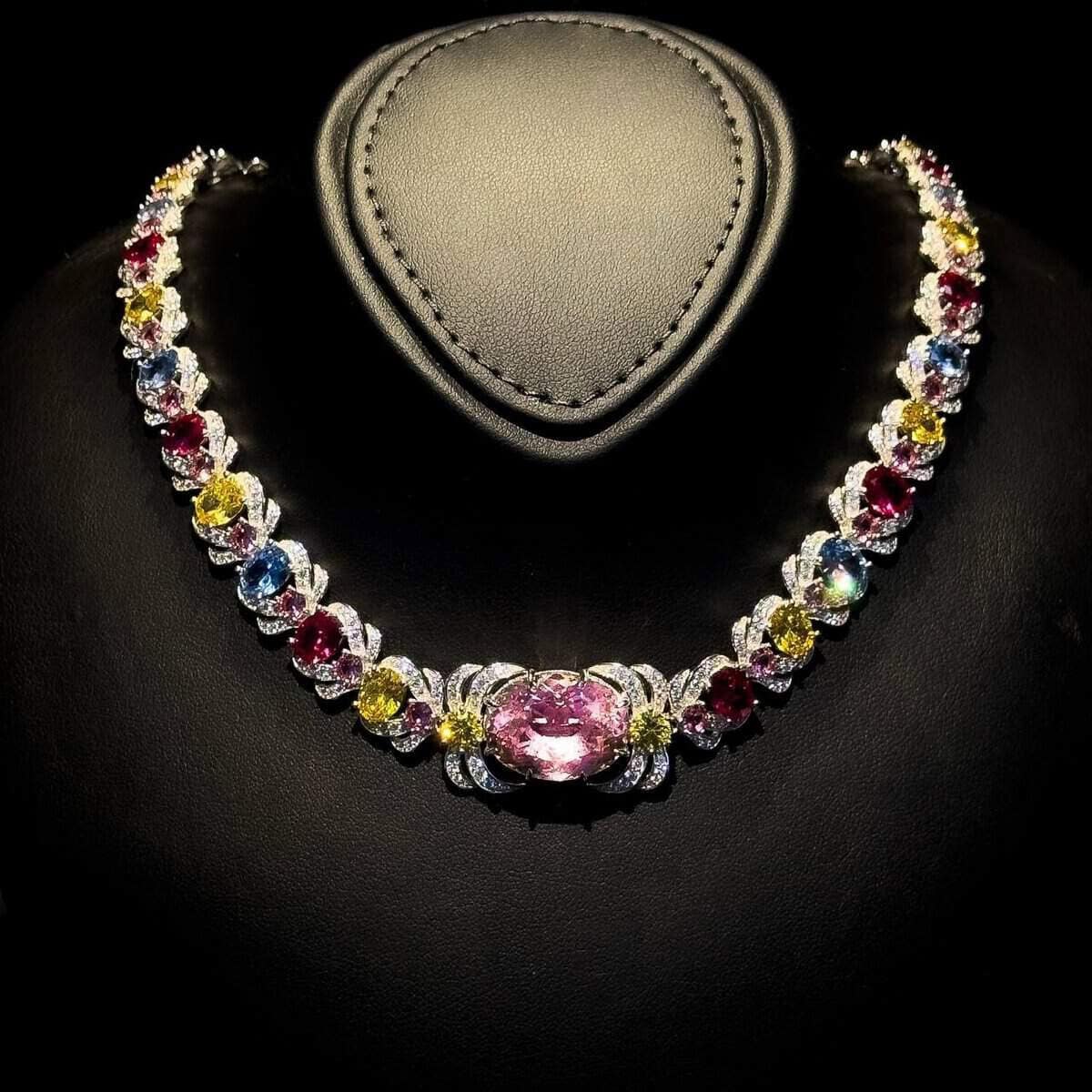 Omnia Juliette Multi-Color Necklace and Earring Set with a Pink Center Stone, High-Quality Simulated Diamonds, and Intricate Artistic Detailing. - OMNIASTORES UAE