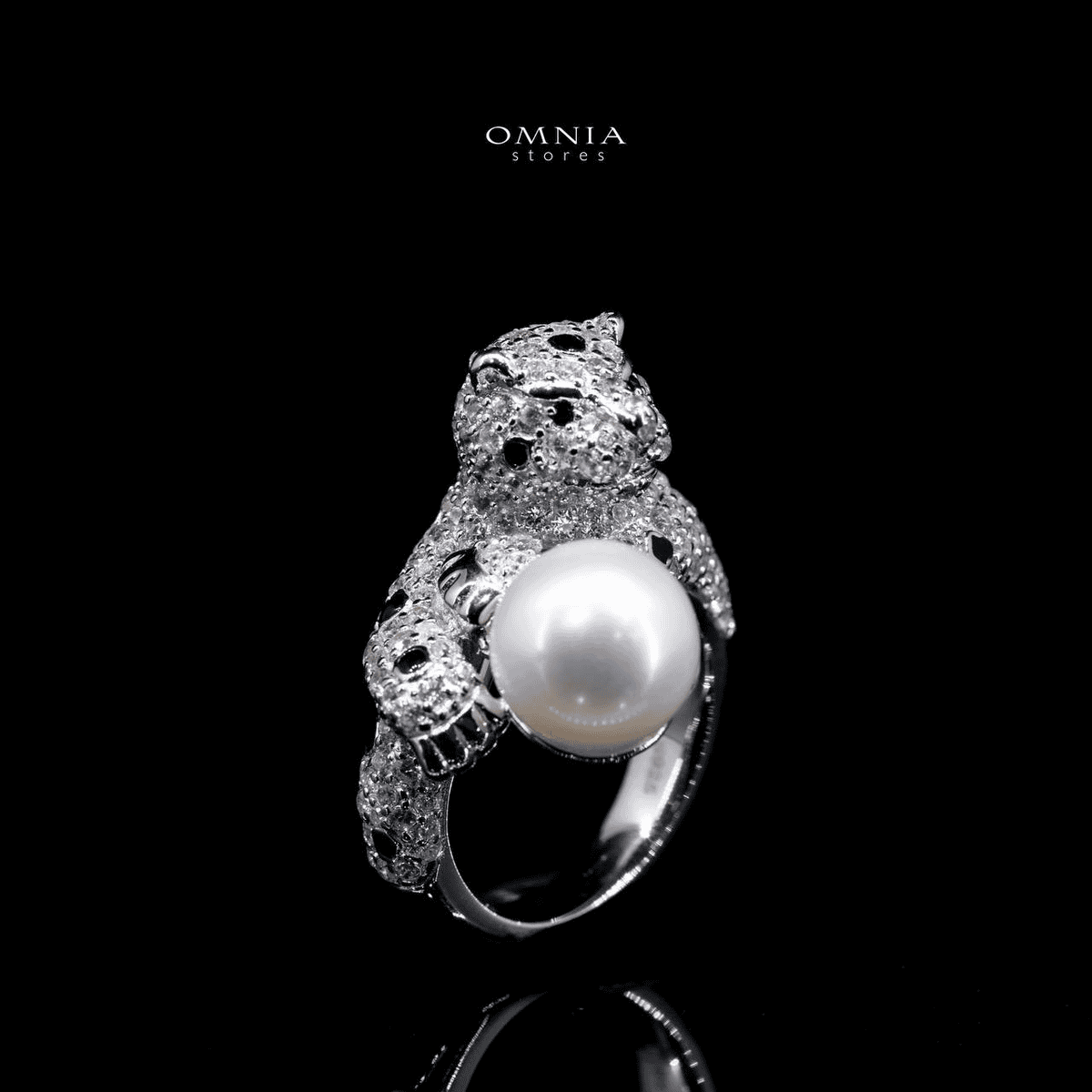 Omnia Mahra Leopard Ring In 92.5 Silver In High Quality Simulated Diamonds - OMNIASTORES UAE