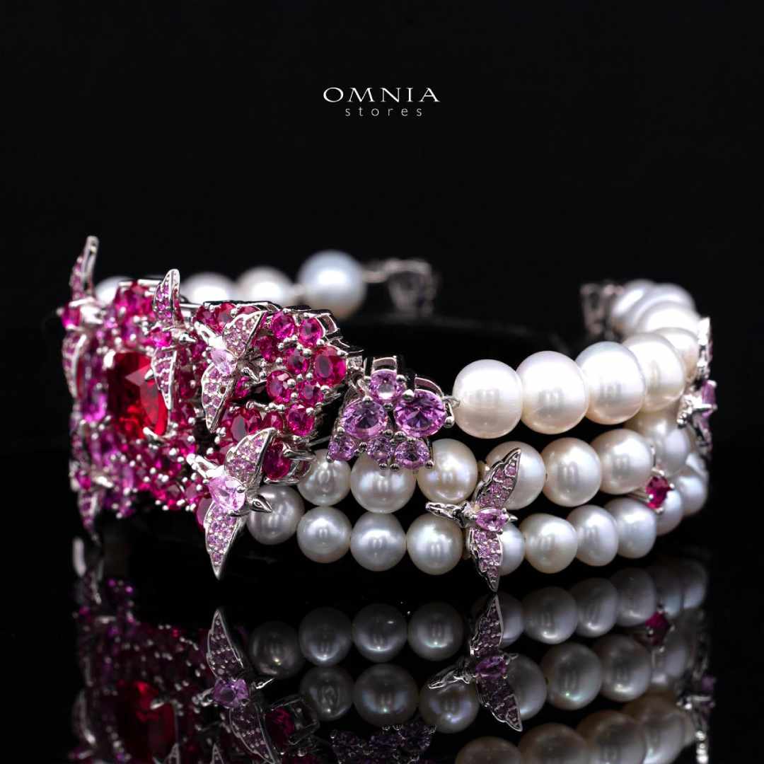 Omnia Blossom Pearl Bracelet in 925 Silver with High Quality Simulated Diamonds
