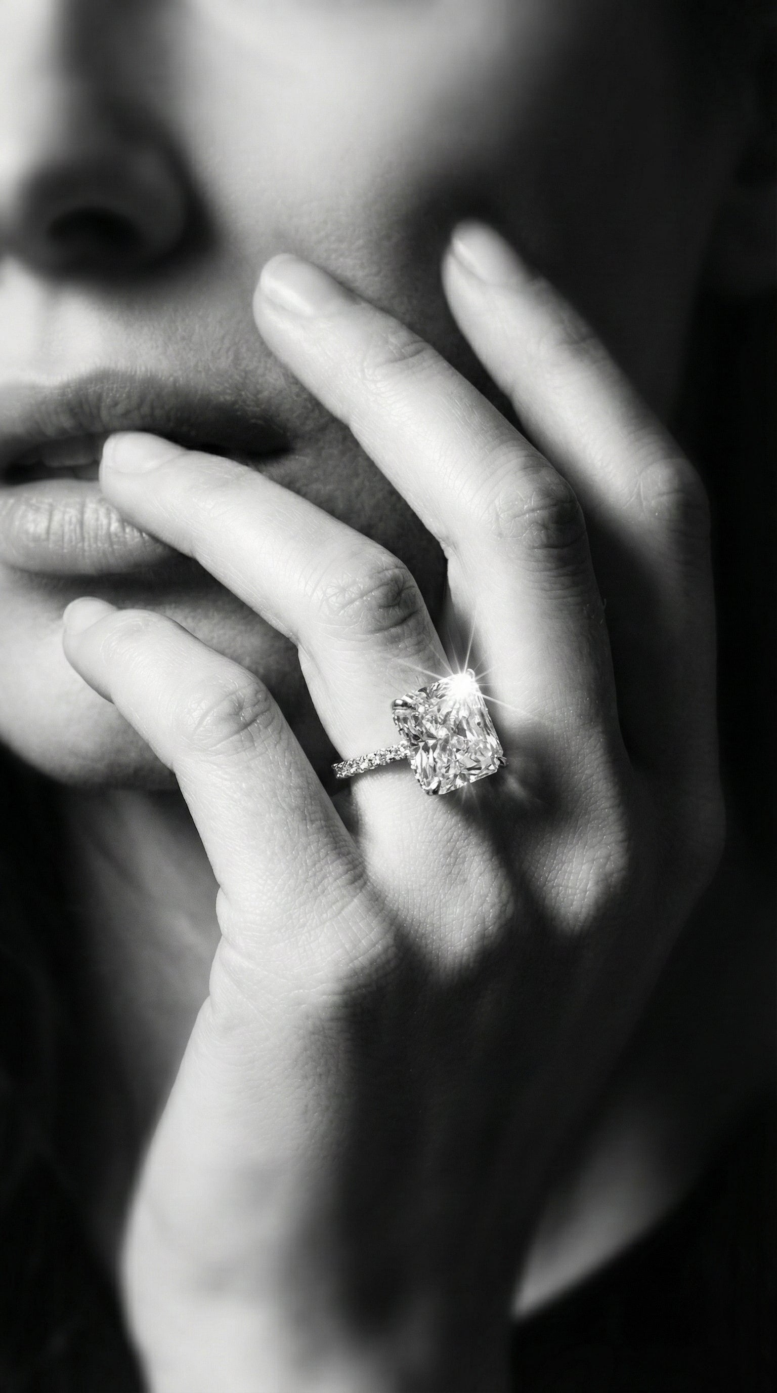 خاتم أمنية أديل الأبيض عيار 1.25 قيراط من الفضة عيار 925 مرصع بالألماس الاصطناعي عالي الجودة