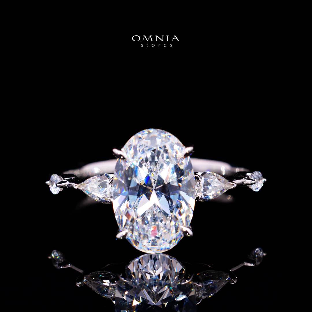Omnia Aaliyat Silver Ring In 925 Silver High Quality Lab Crafted Stones