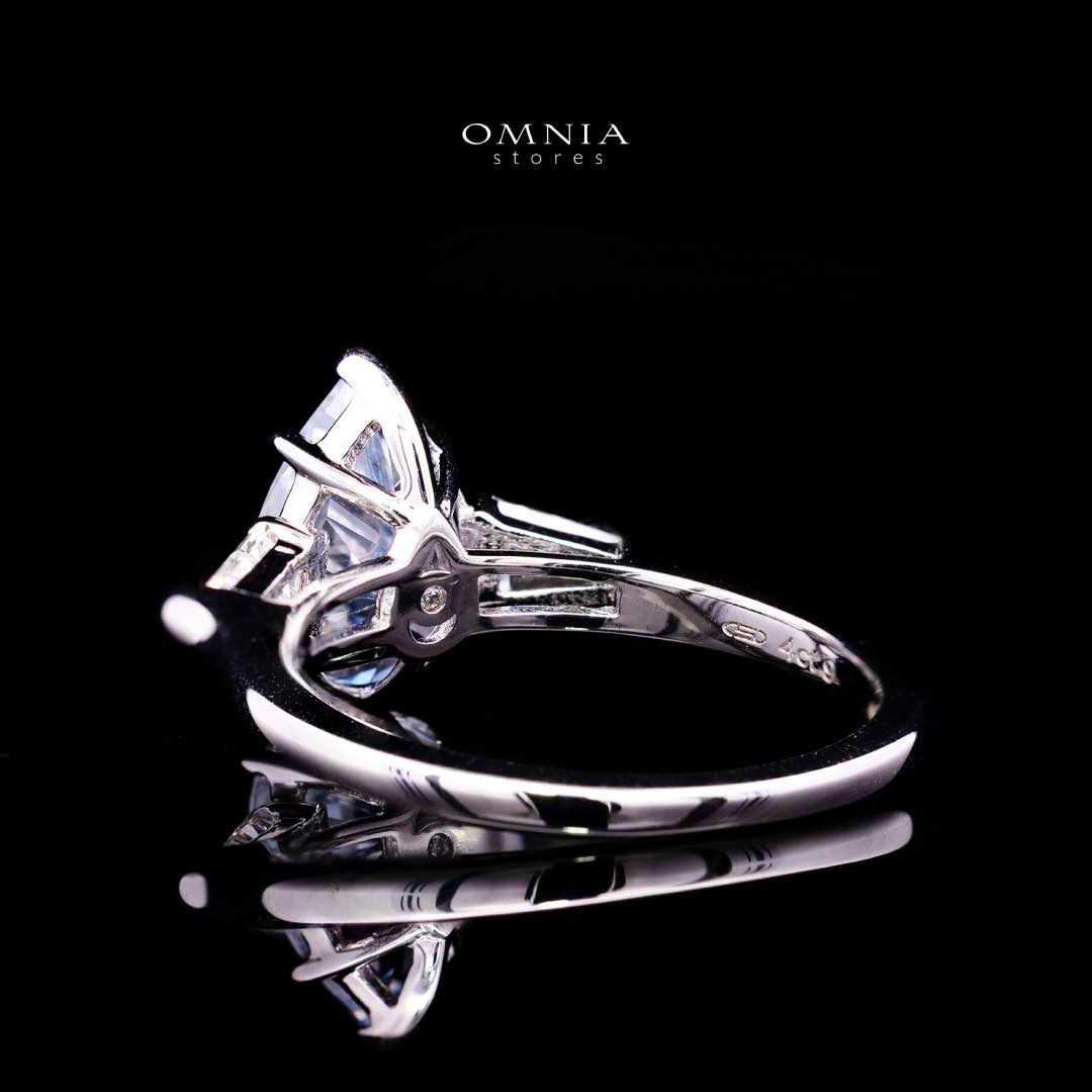 Omnia Jumanah Blue and White Silver Ring In 925 Silver High Quality Certified Lab Crafted Stones