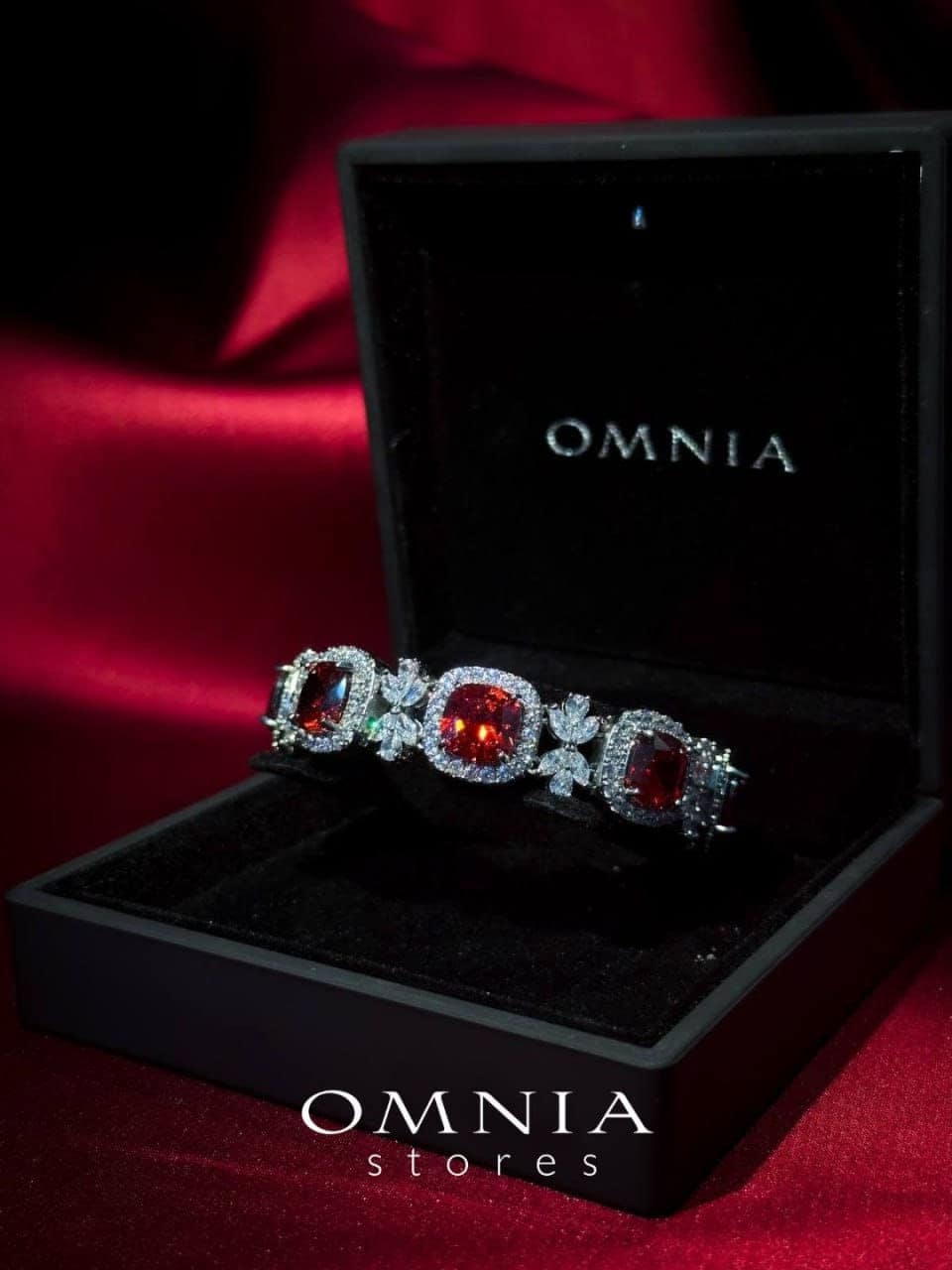 Omnia Akira Bracelet in High Quality Zircon Stone in Tarnish Resistant Plating - OMNIASTORES UAE
