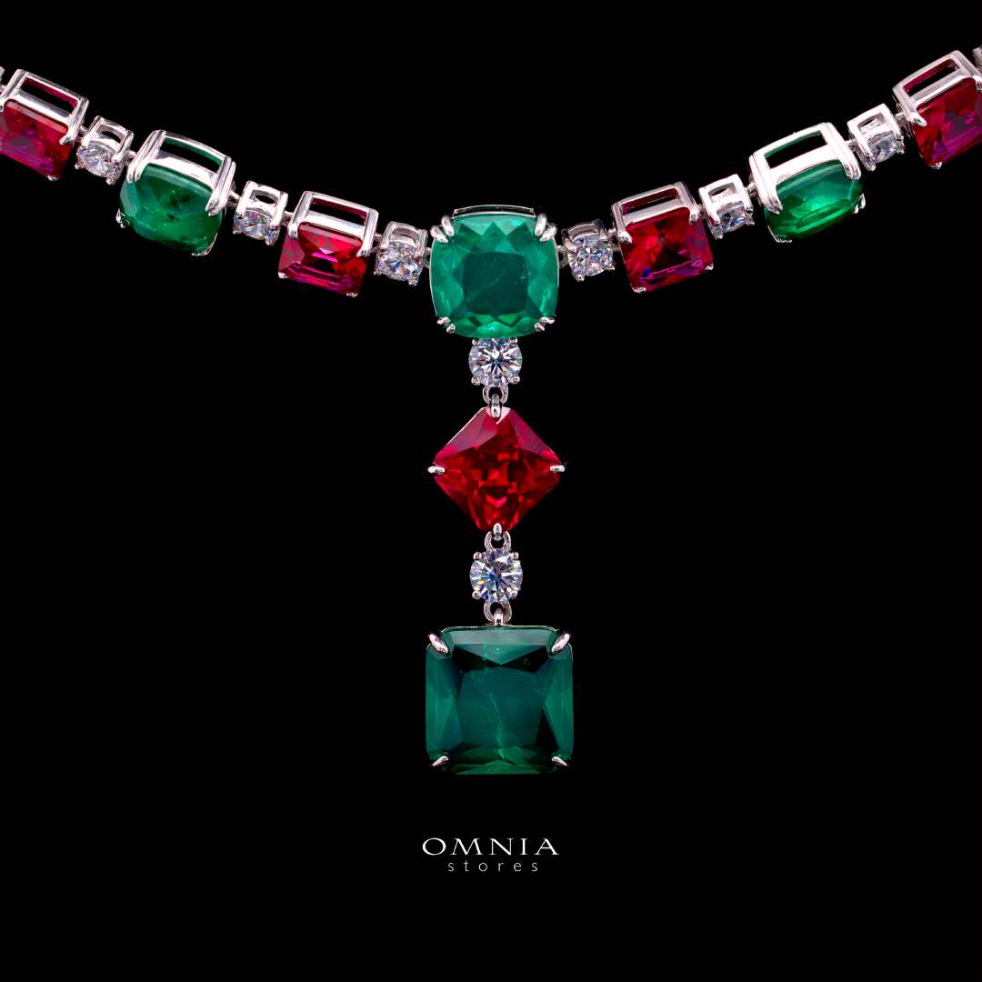 Omnia Salwa Red and Green Necklace With High Quality Simulated Diamonds In 925 Silver
