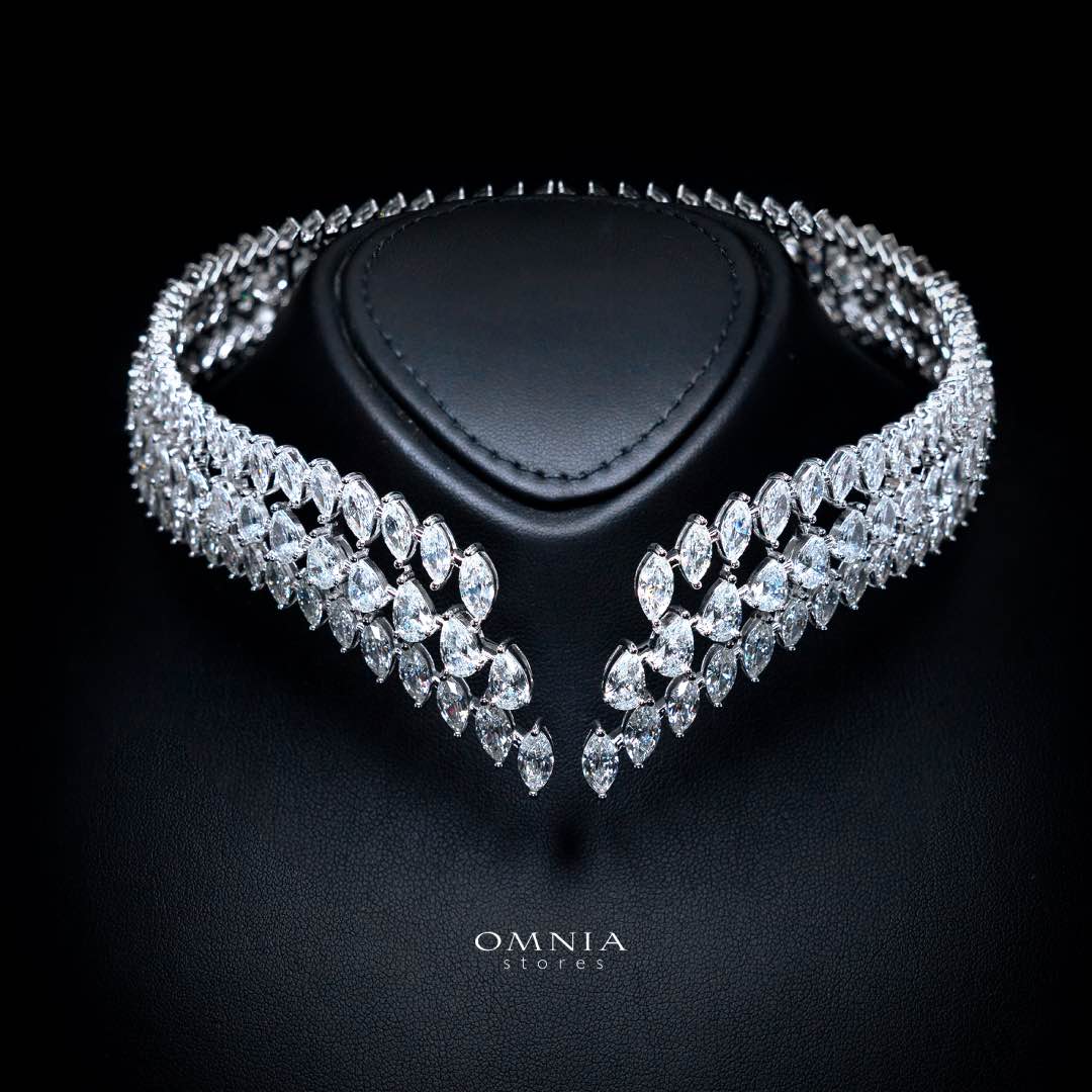 Omnia Sephy White Choker Necklace With High Quality Simulated Diamonds In 925 Silver