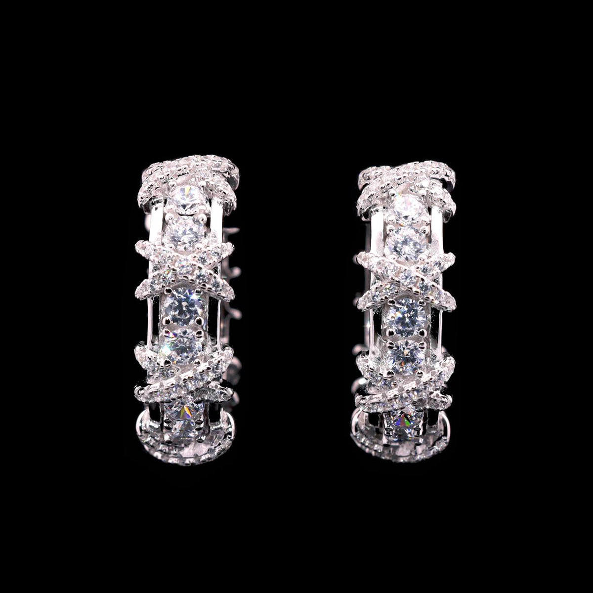 Danah Earrings with Certificate | High-Quality Simulated Diamonds in 925 Sterling Silver