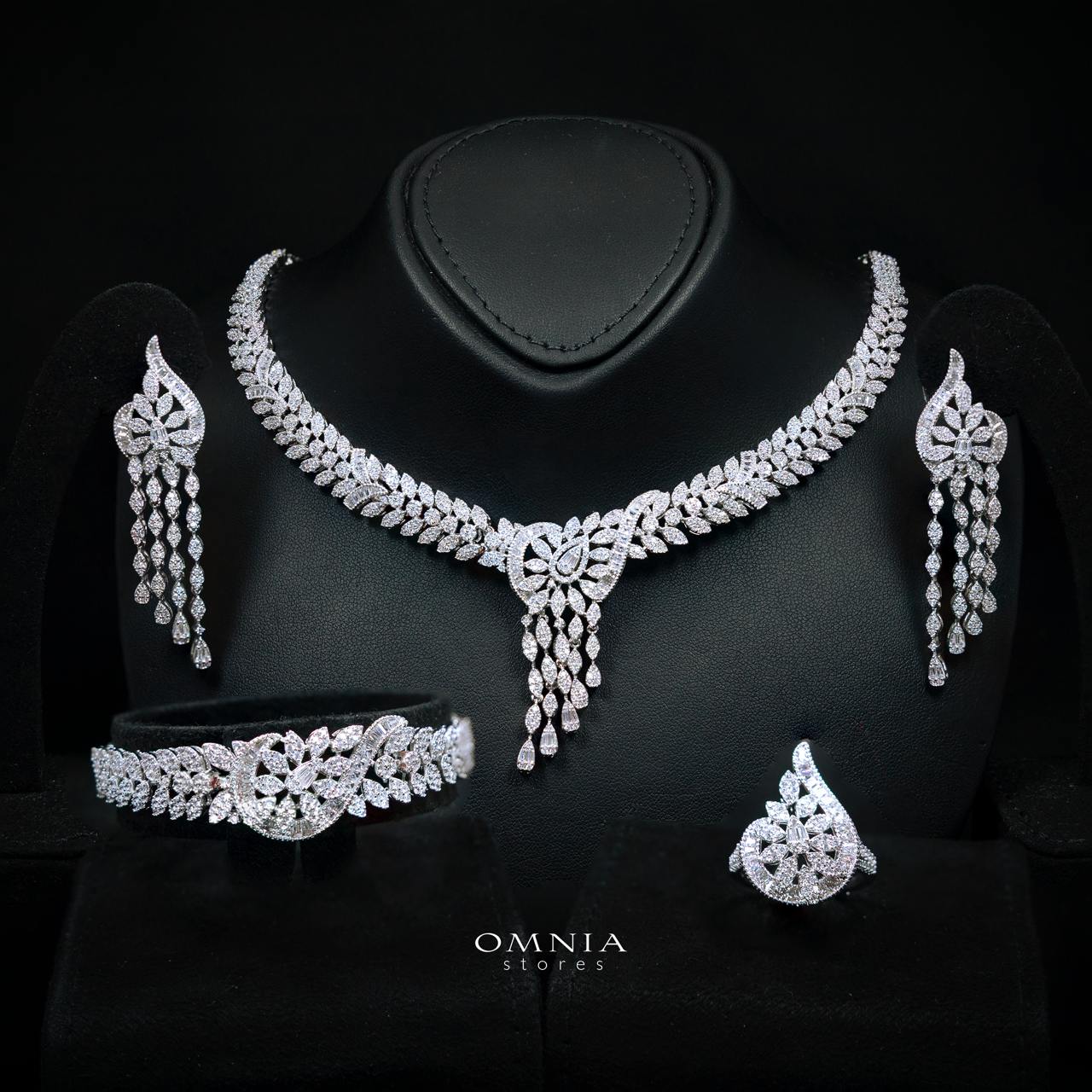 Mahsira White Luxury Bridal Full Set with High-Quality Simulated Diamonds and Rhodium Plating