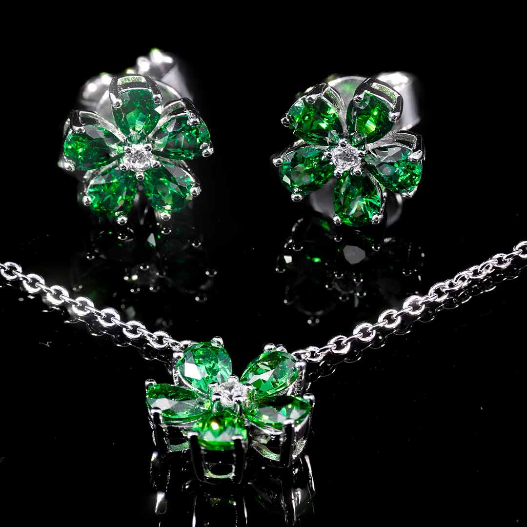 Omnia Emerald Bloom Necklace and Earrings Set In 925 Silver with High Quality Simulated Diamonds