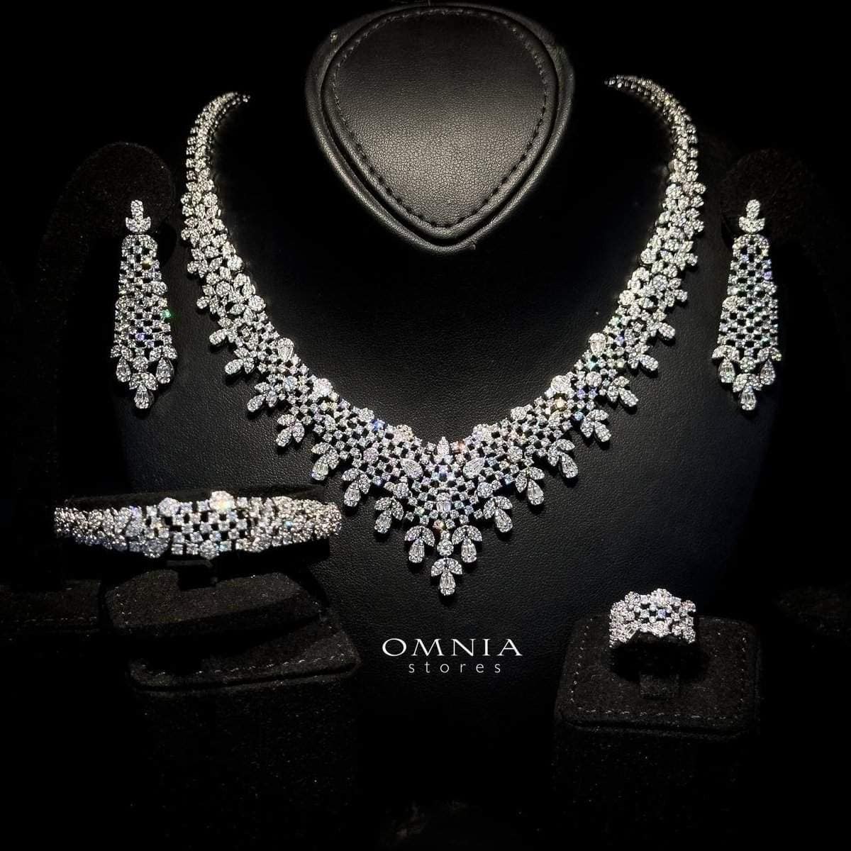 Omnia Loren White - OMNIASTORES UAE